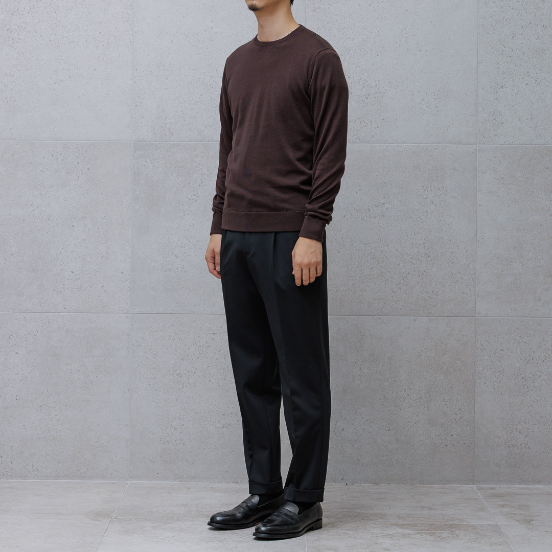 スビンプラチナム クルーネックニット オーク | ＋CLOTHET ONLINE
