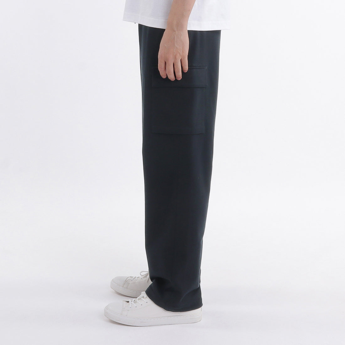Smooth Terry Wide Cargo Pants Color: Navy