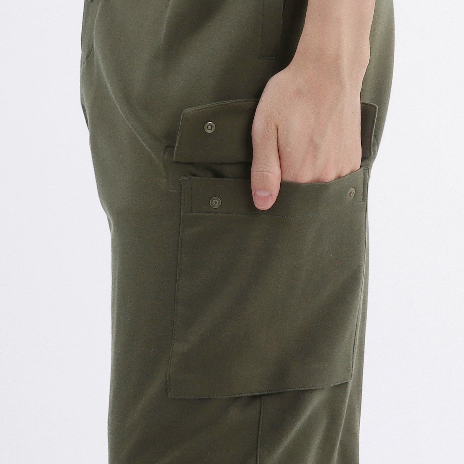 Smooth Terry Wide Cargo Pants Color: Olive
