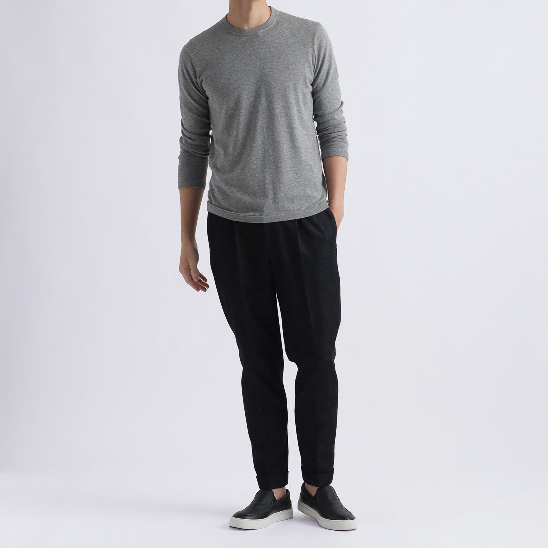 THE LIMITED EDITION】スビンコットンクルーネックニット ライト