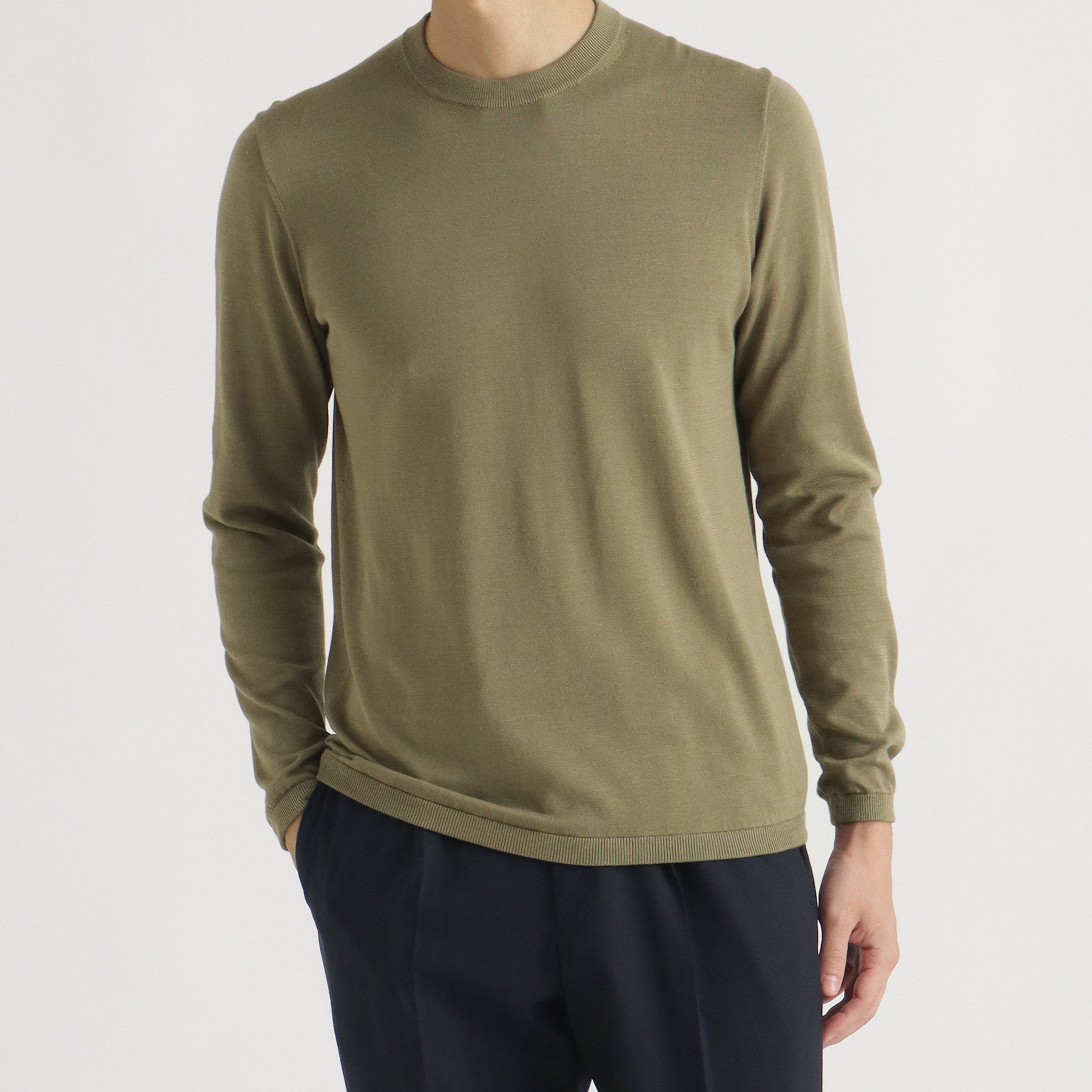 Crew Neck Knit Color: Dry Khaki