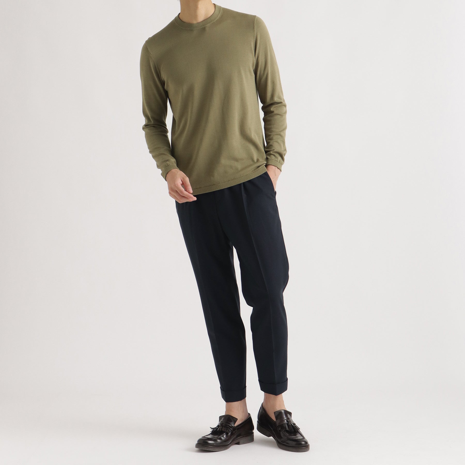 Crew Neck Knit Color: Dry Khaki