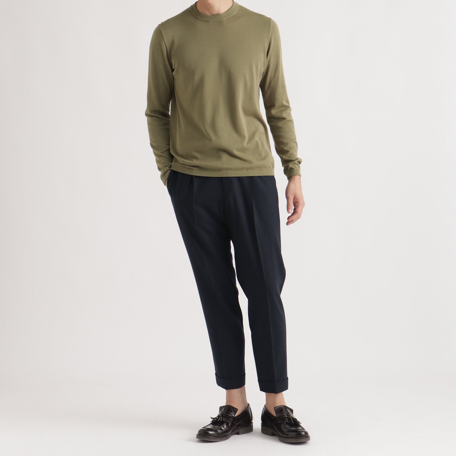 Crew Neck Knit Color: Dry Khaki