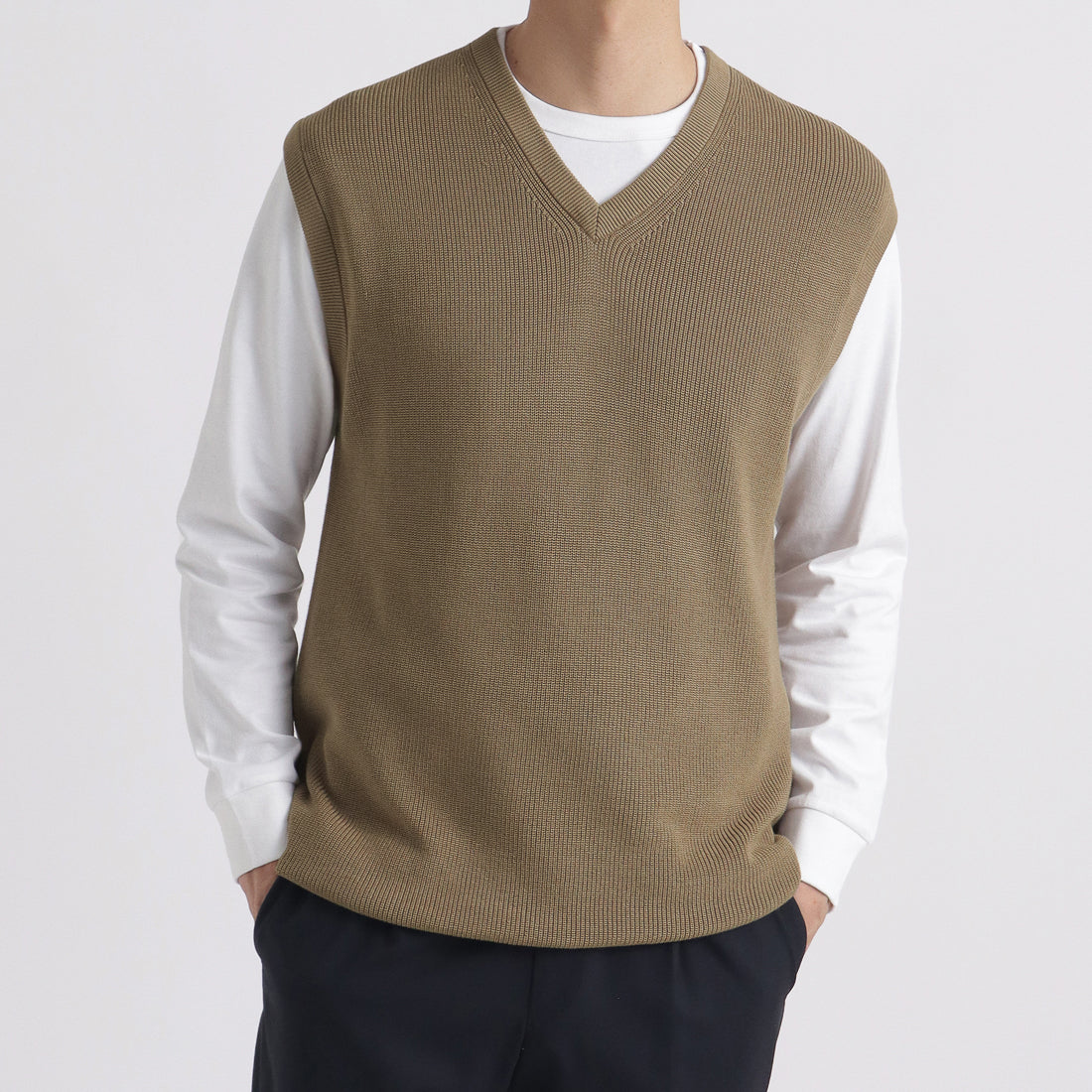SUVIN PLATINUM Knit Vest Color: Mocha