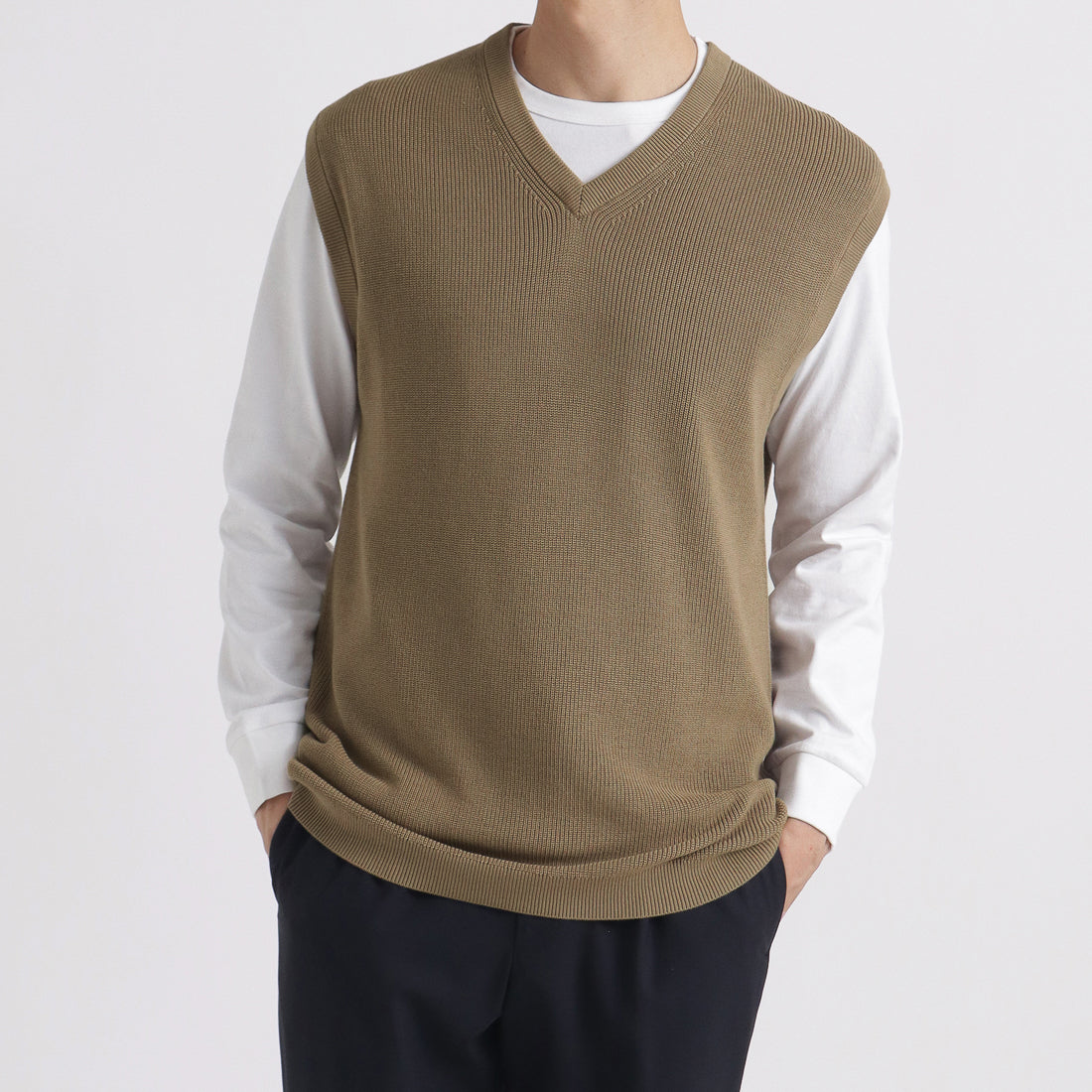 SUVIN PLATINUM Knit Vest Color: Mocha