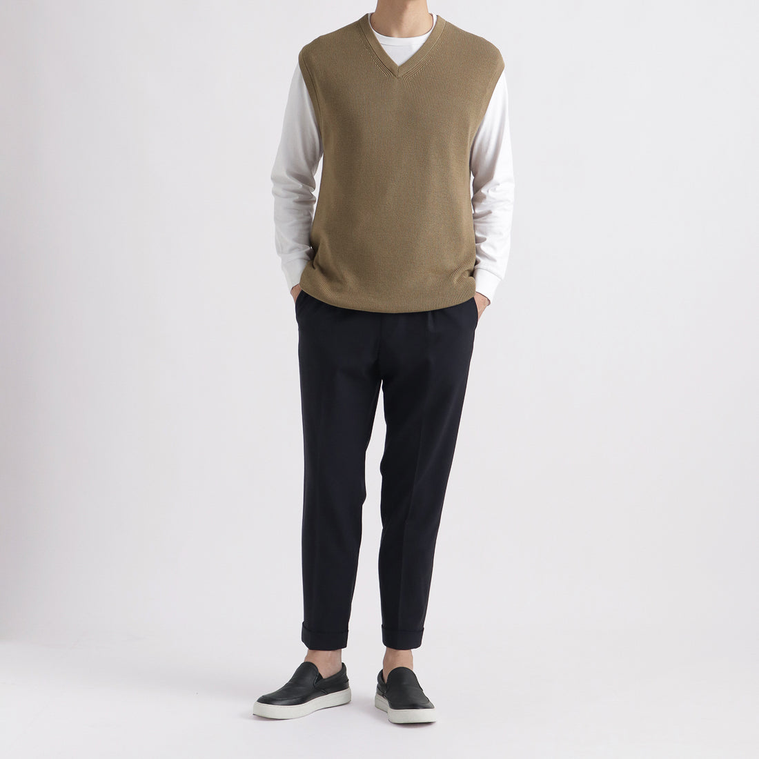 SUVIN PLATINUM Knit Vest Color: Mocha