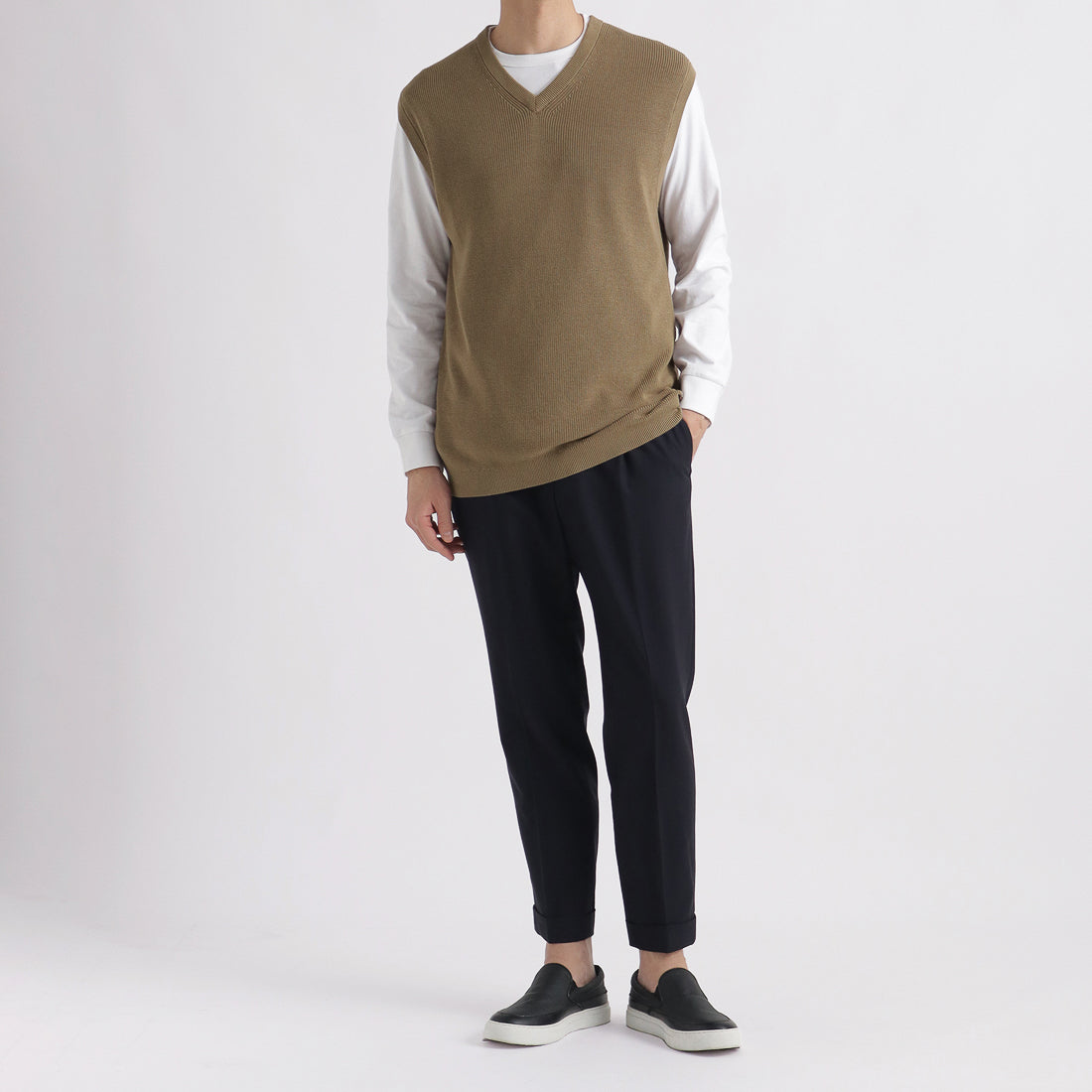 SUVIN PLATINUM Knit Vest Color: Mocha
