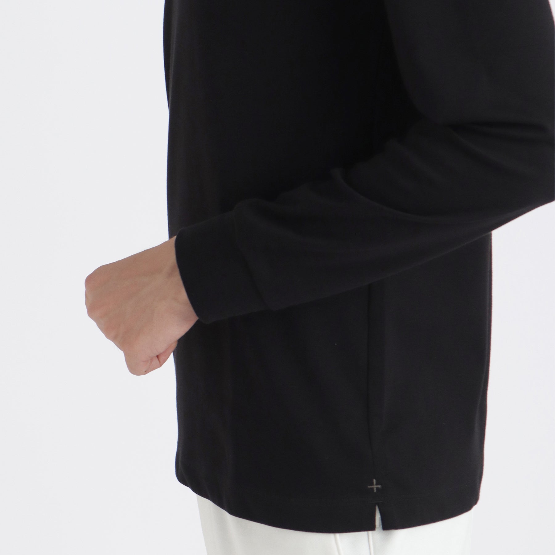 Tailored Long Sleeve T-shirt Color: Black