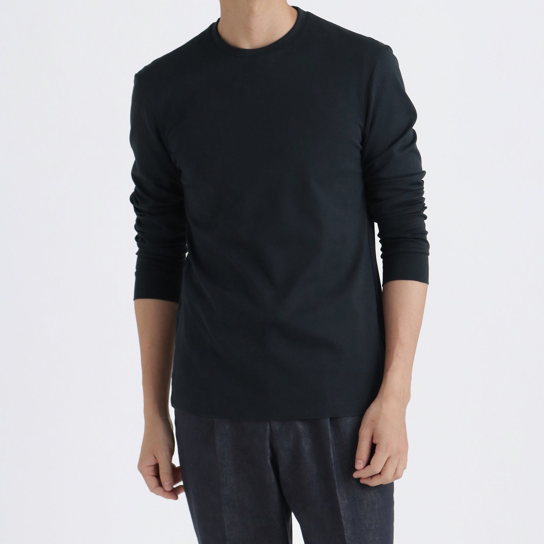 Tailored Long Sleeve T-shirt Color: Navy