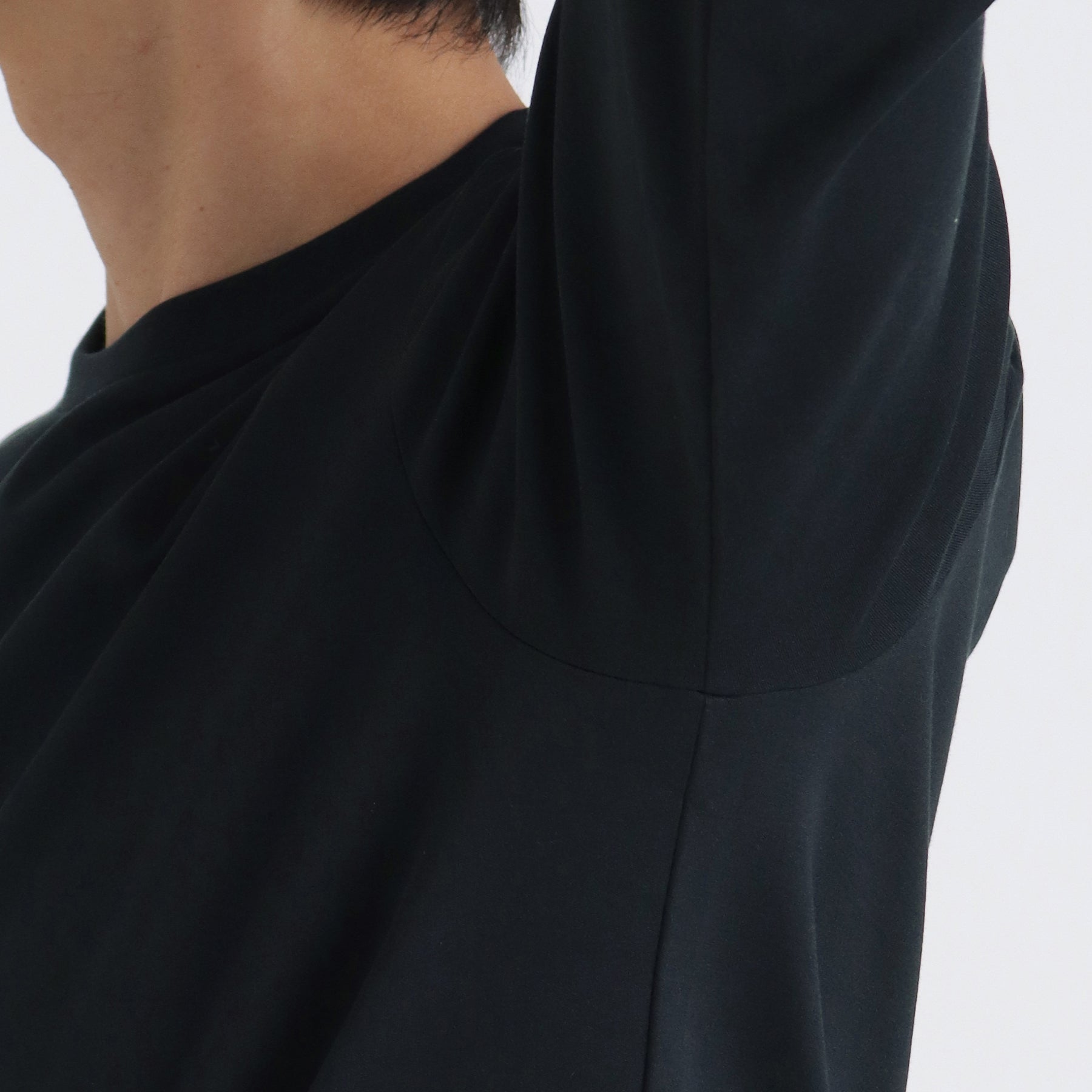 Tailored Long Sleeve T-shirt Color: Navy