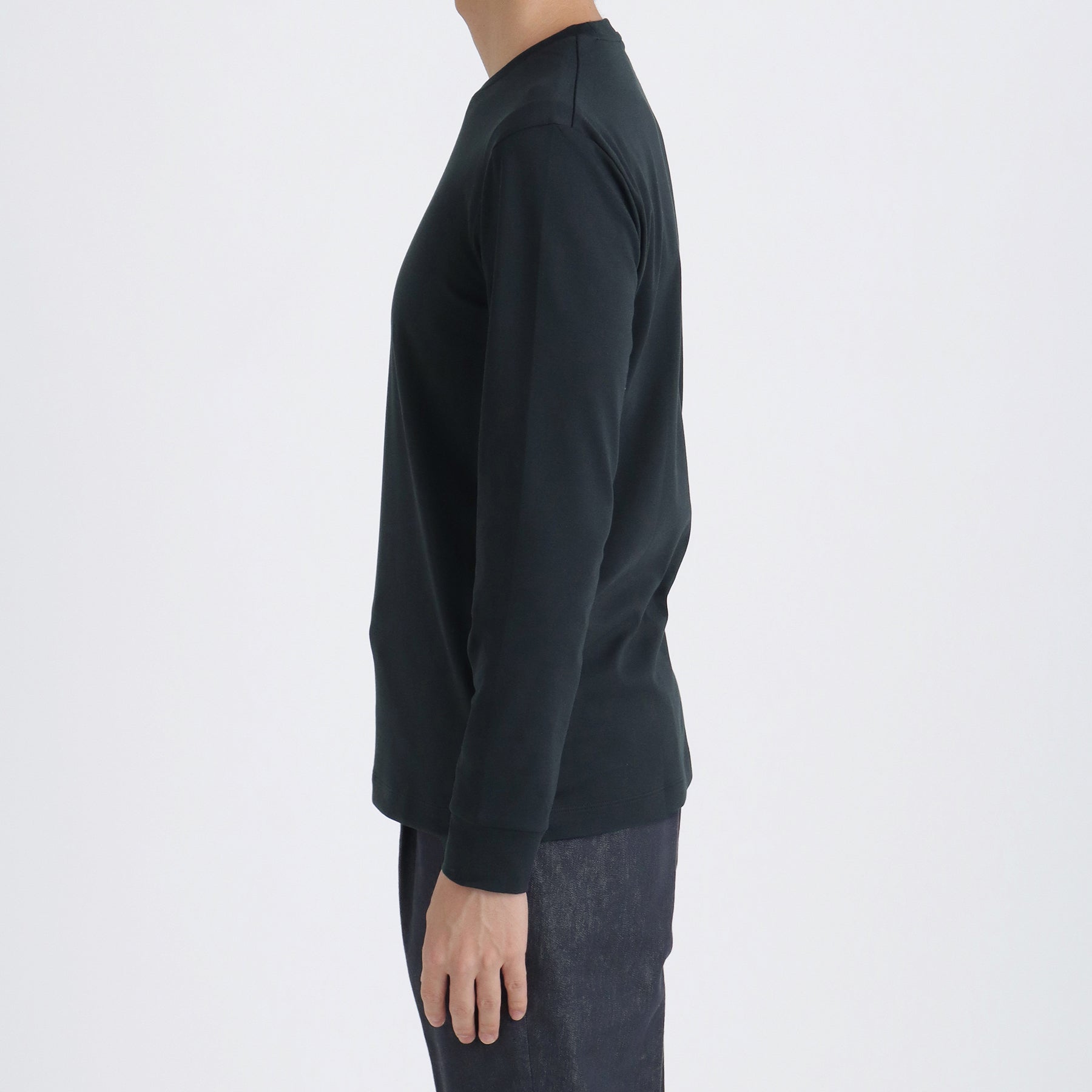 Tailored Long Sleeve T-shirt Color: Navy