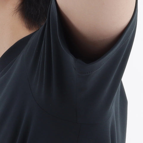 Tailored Mock Neck T-shirt Color: Navy