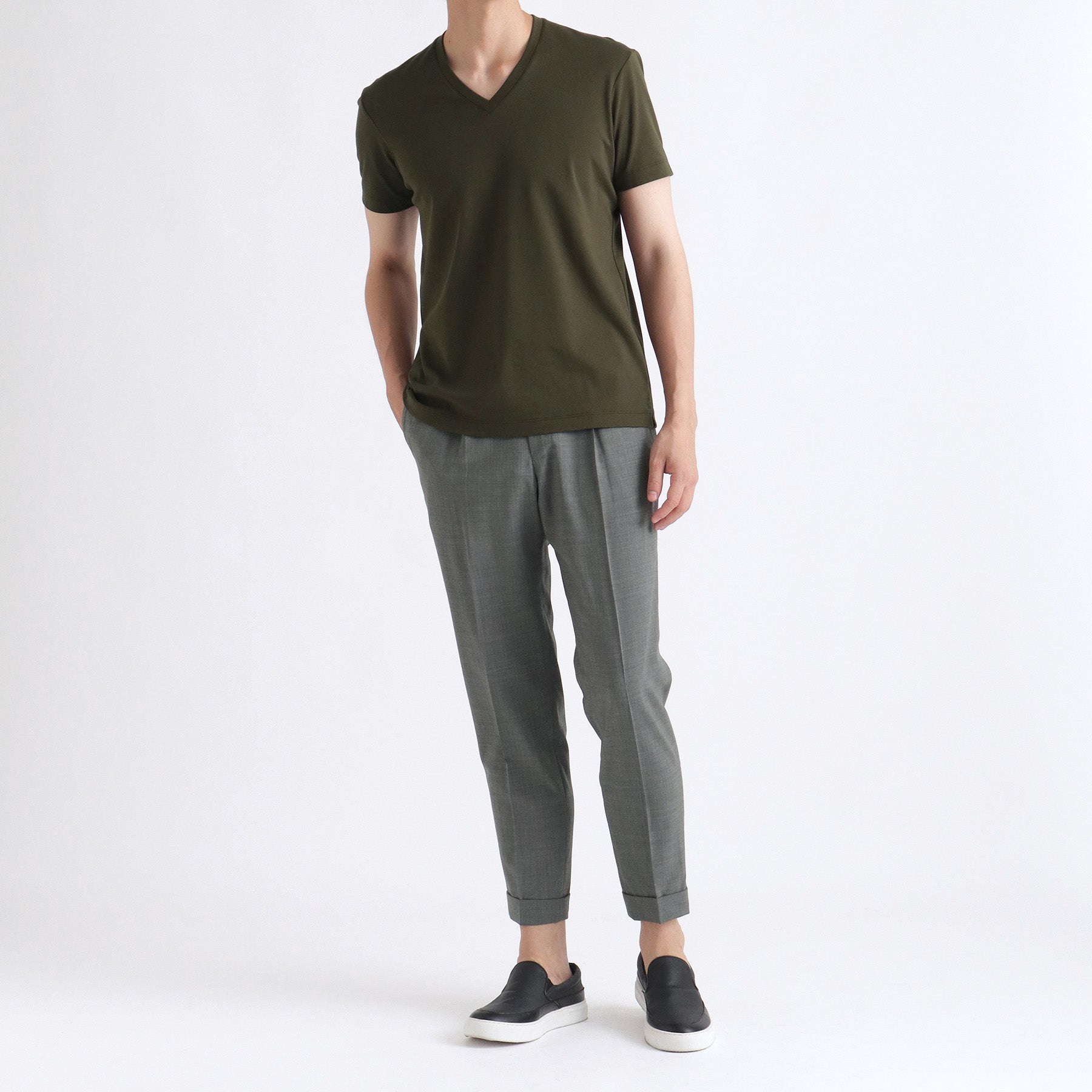 スビンプラチナムスムーステーラードVネックTシャツ オリーブ
