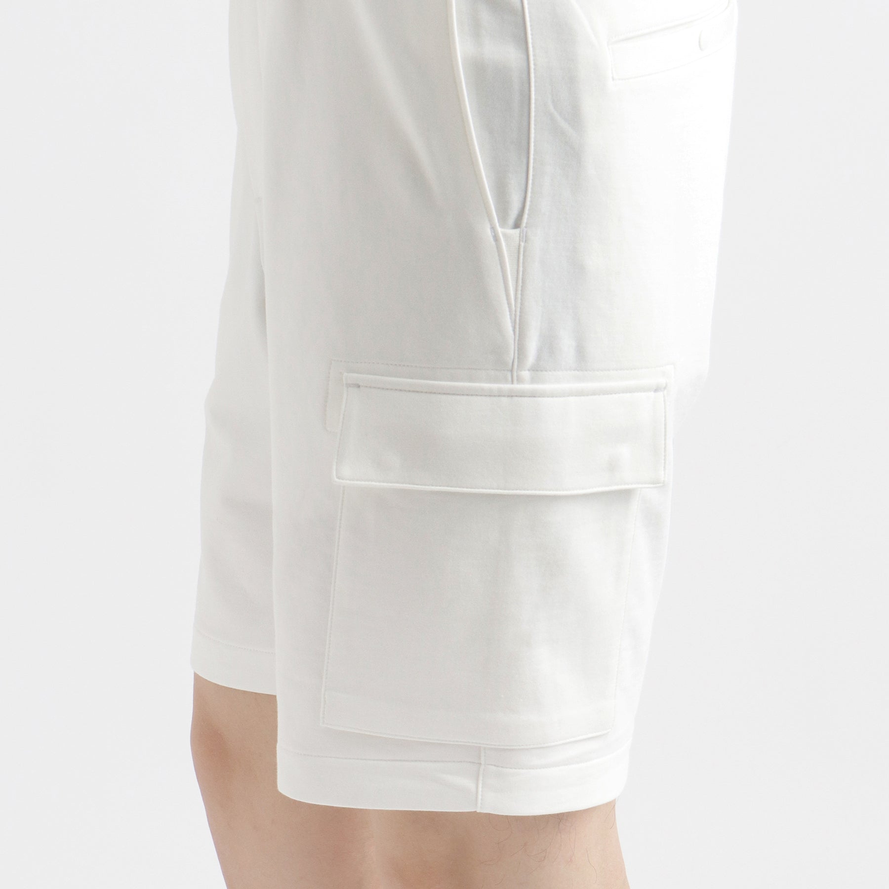 HERG ホワイト ショートパンツ ショートパンツ ホワイト – monzee