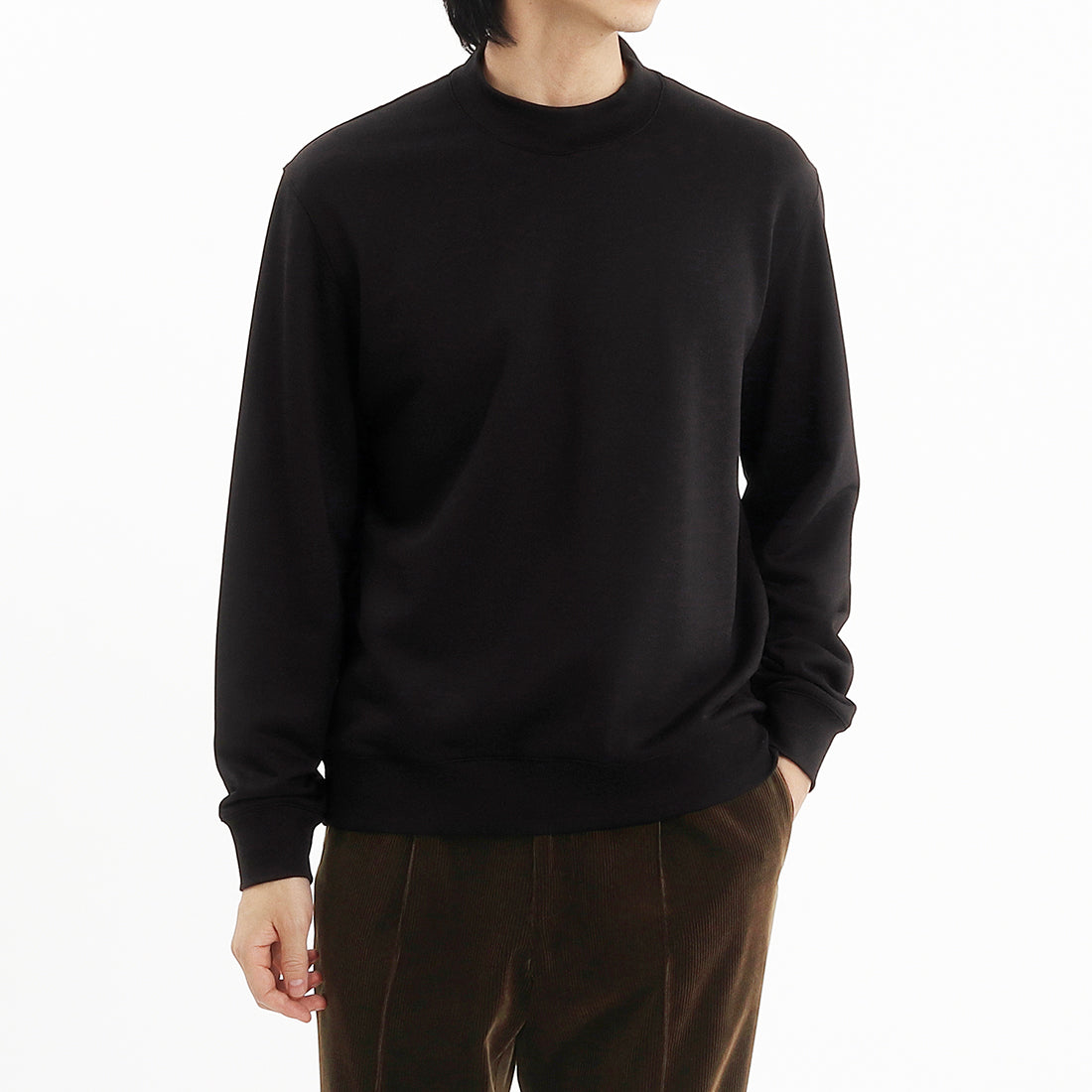 Urake Mock Neck Sweatshirt Color: Black