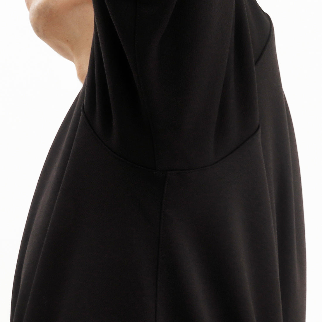 Urake Mock Neck Sweatshirt Color: Black