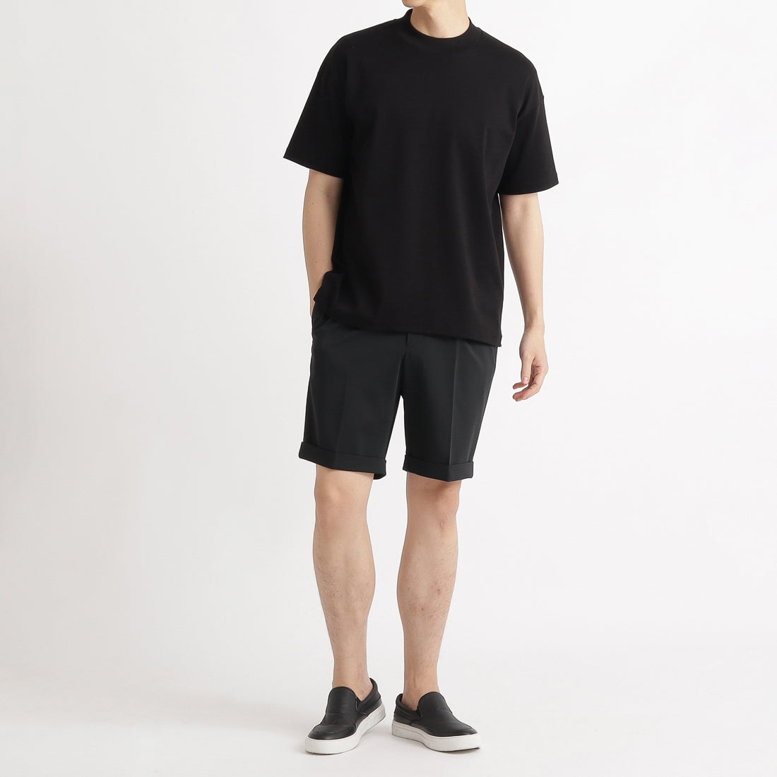 Mock Neck Big T-shirt Color: Black