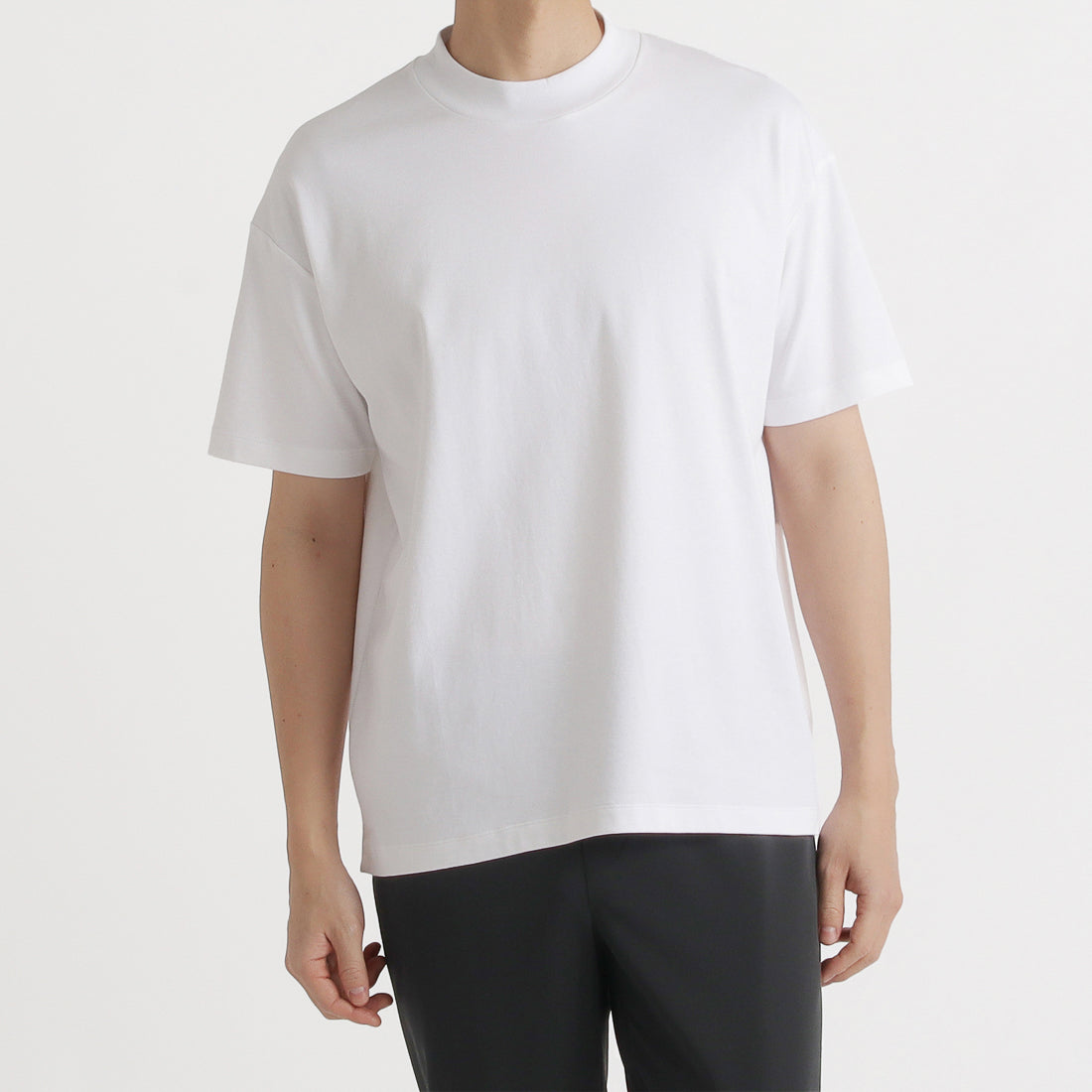 Mock Neck Big T-shirt Color: White