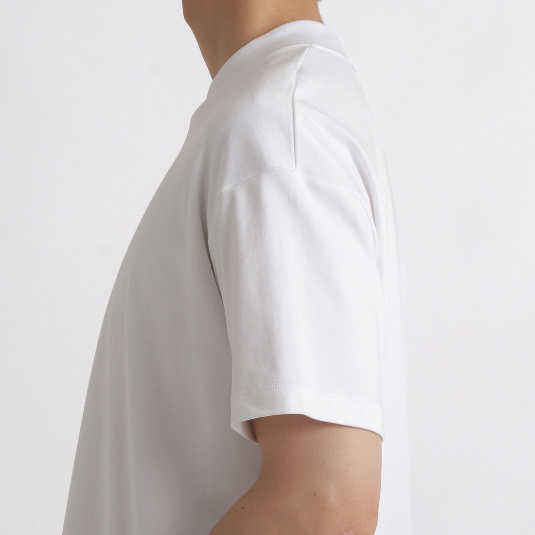 Mock Neck Big T-shirt Color: White
