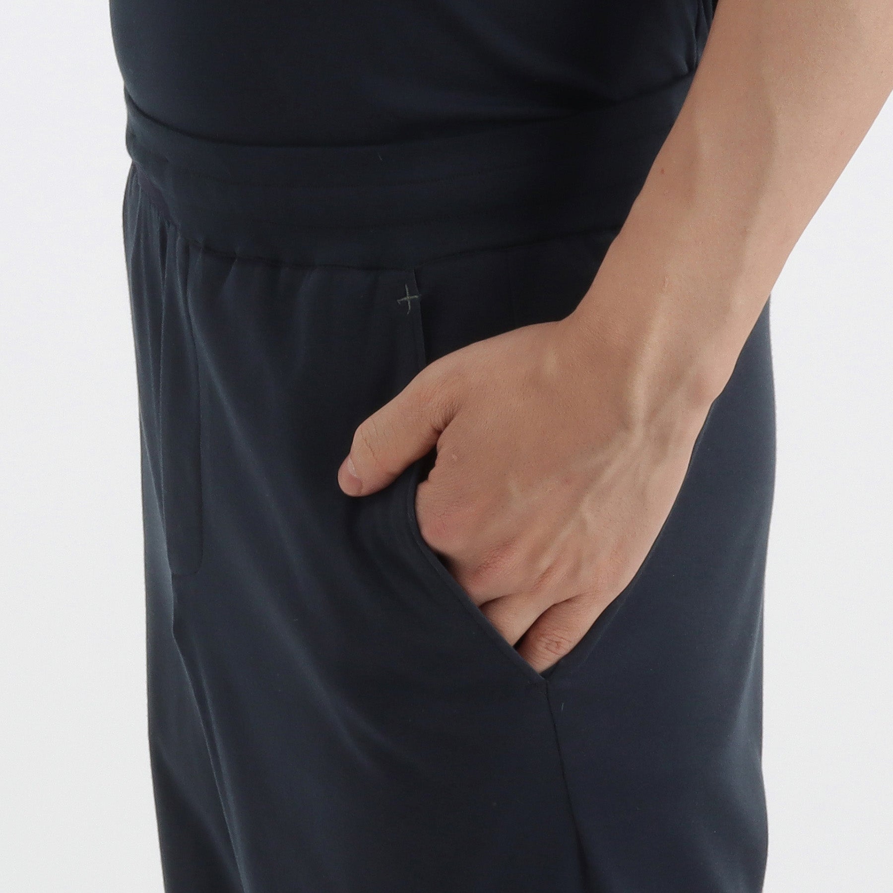 SUVIN PLATINUM High Gauge Fraise Comfort Short Pants Color: Navy