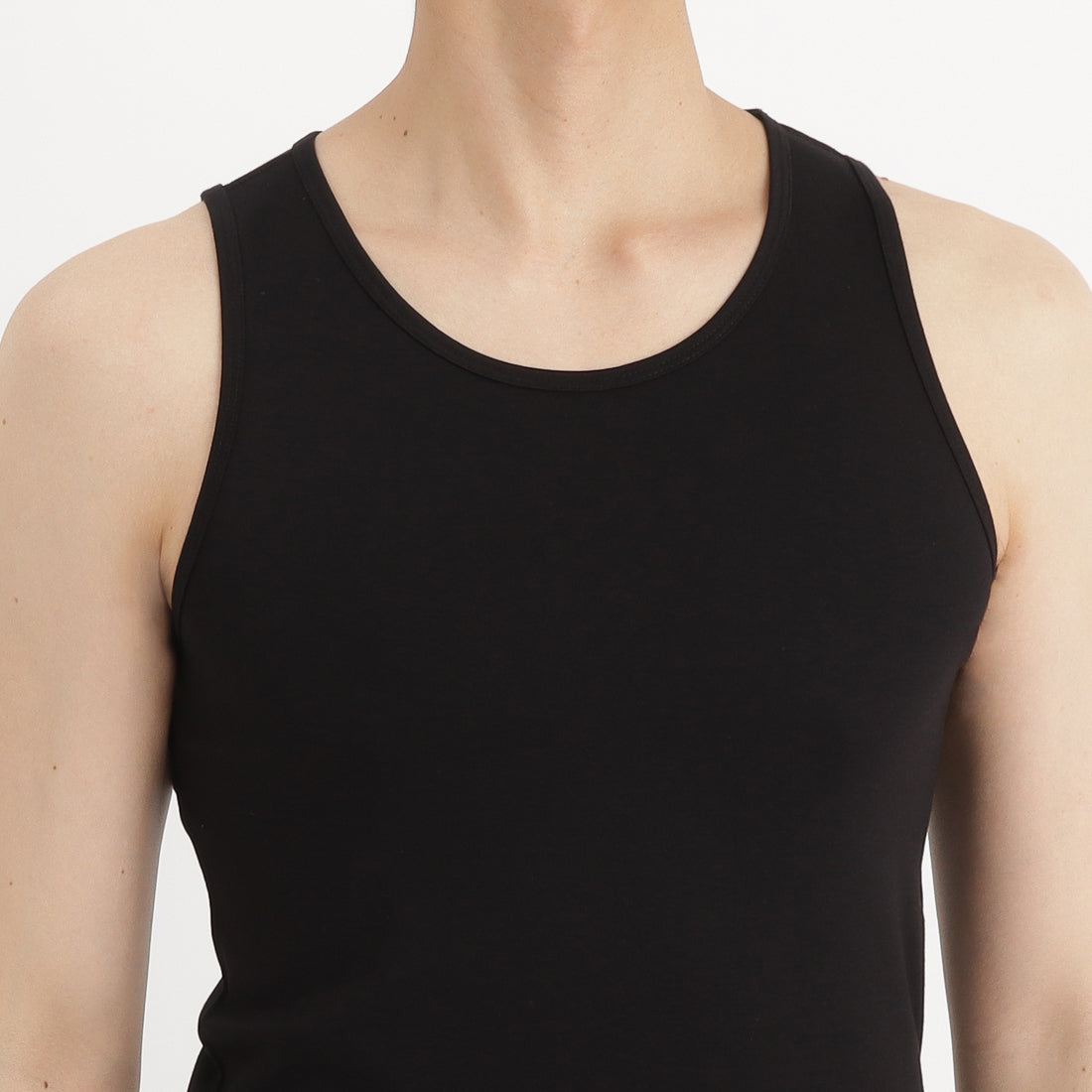 SUVIN PLATINUM High Gauge Fraise Comfort Tank Top Color: Black