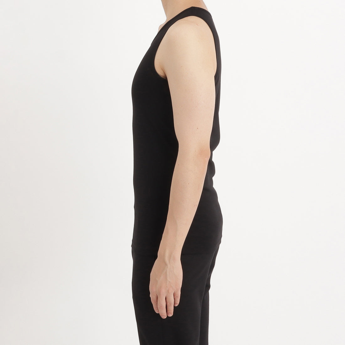 SUVIN PLATINUM High Gauge Fraise Comfort Tank Top Color: Black