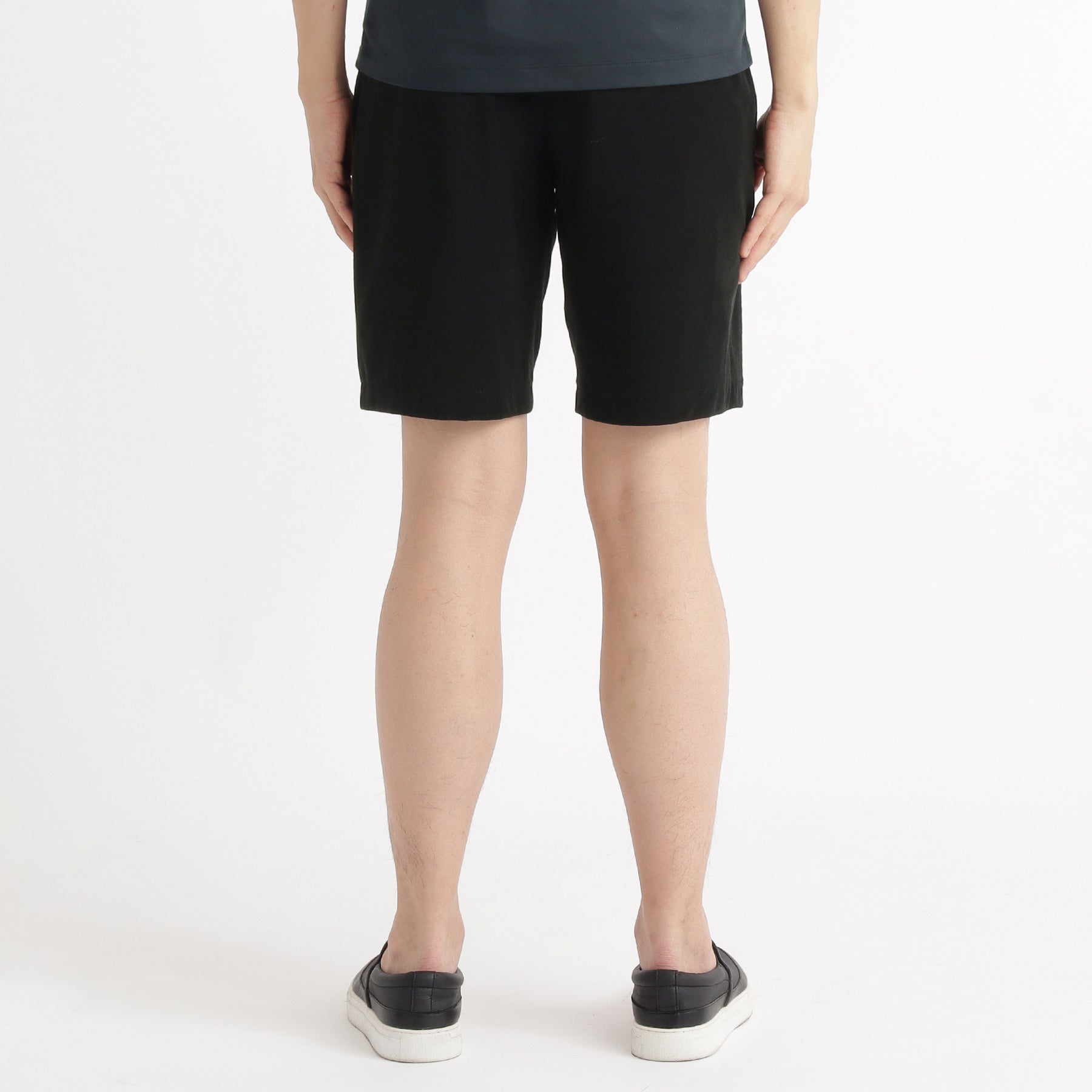 Micro Pile Comfort Short Pants Color: Black