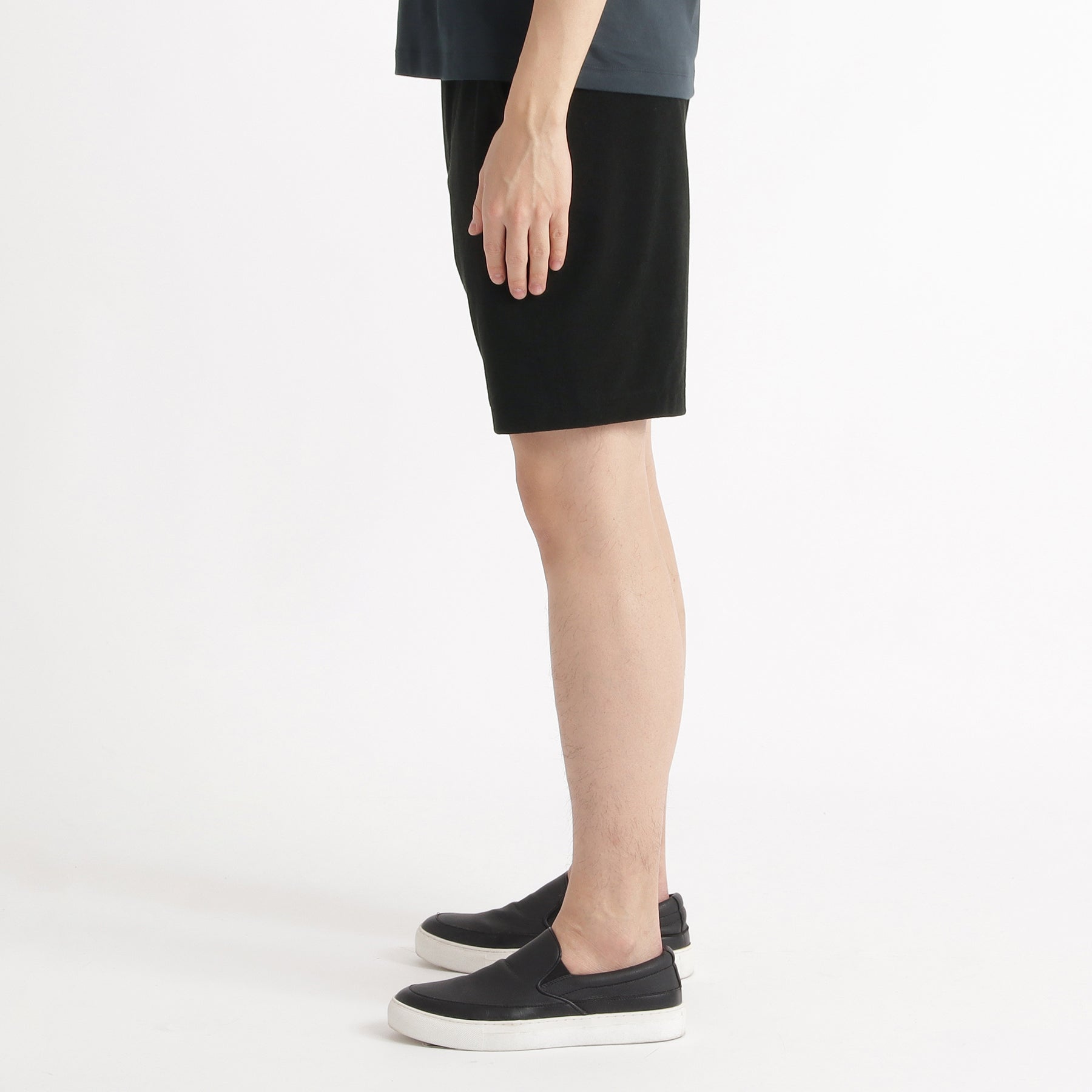 Micro Pile Comfort Short Pants Color: Black