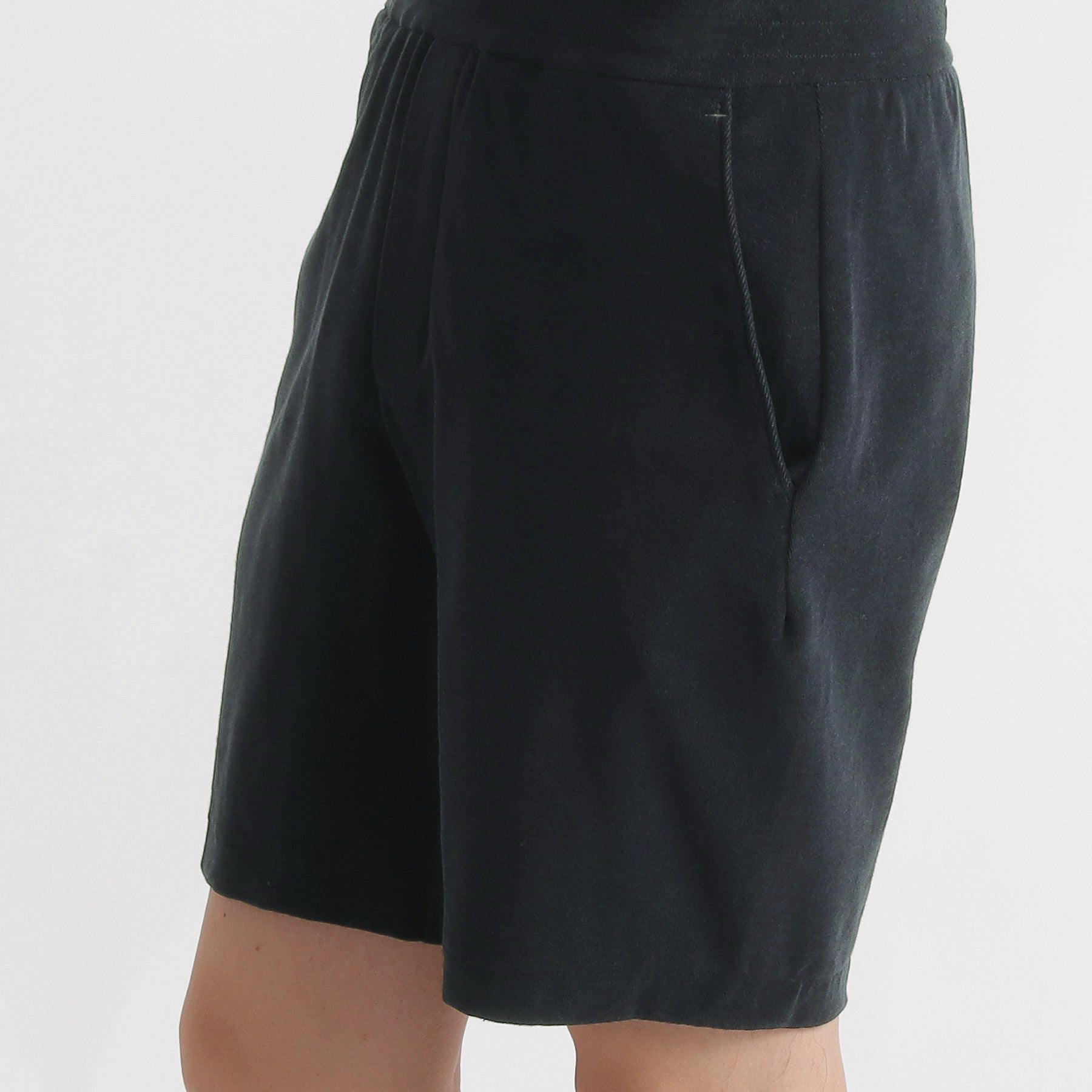 スビンプラチナムマイクロパイル コンフォート ショートパンツ