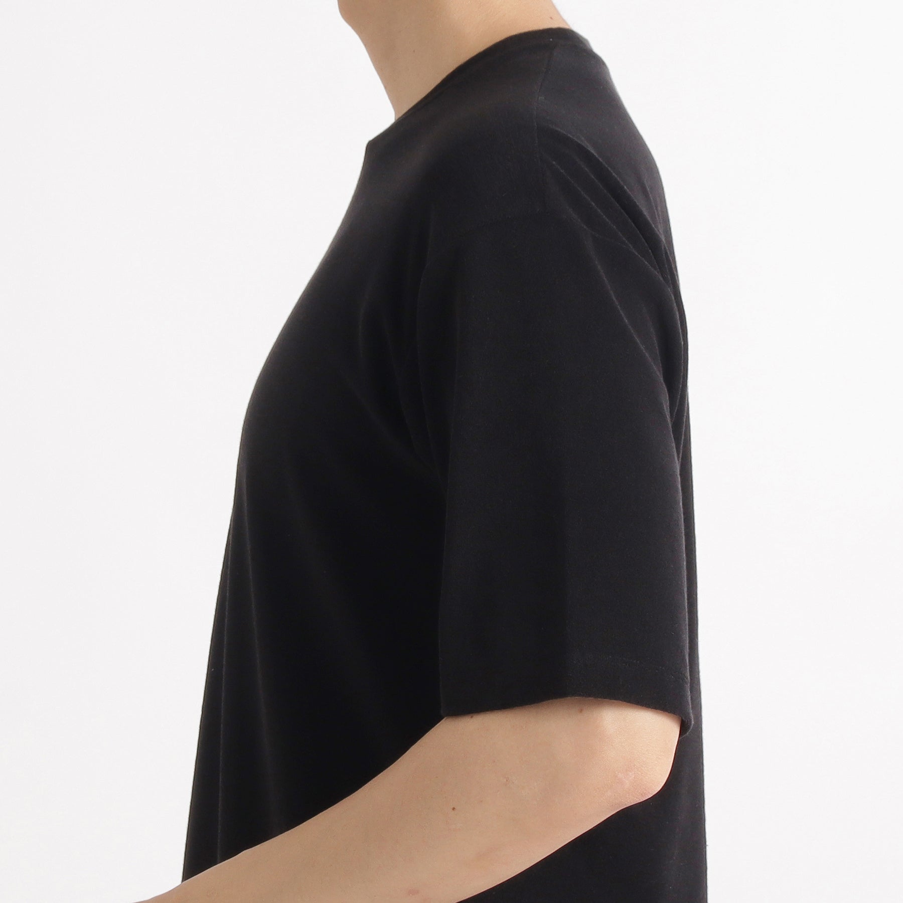Micro Pile Comfort T-shirt Color: Black