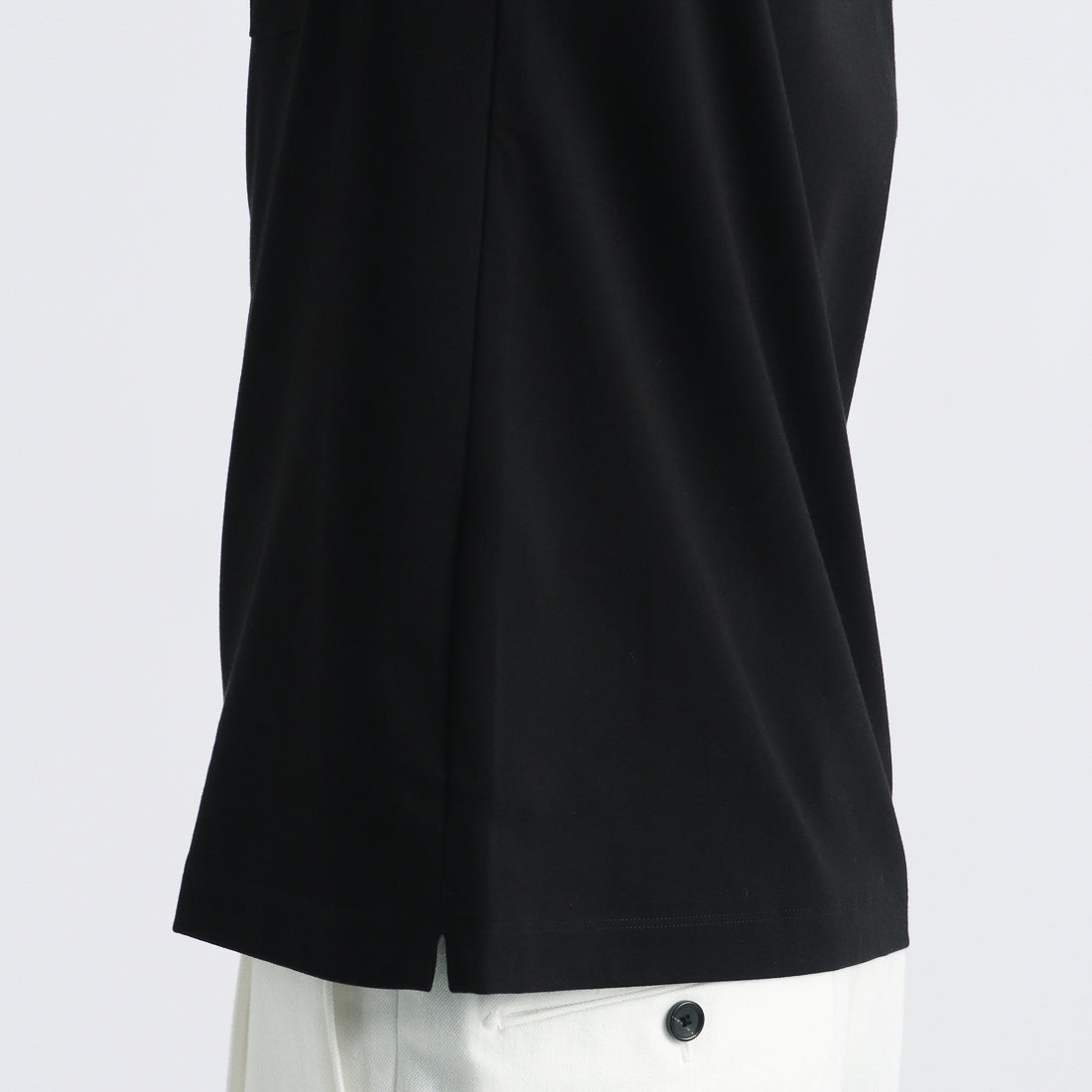 【リニューアル】+C定番 Tailored Pocket T-shirt Color: Black