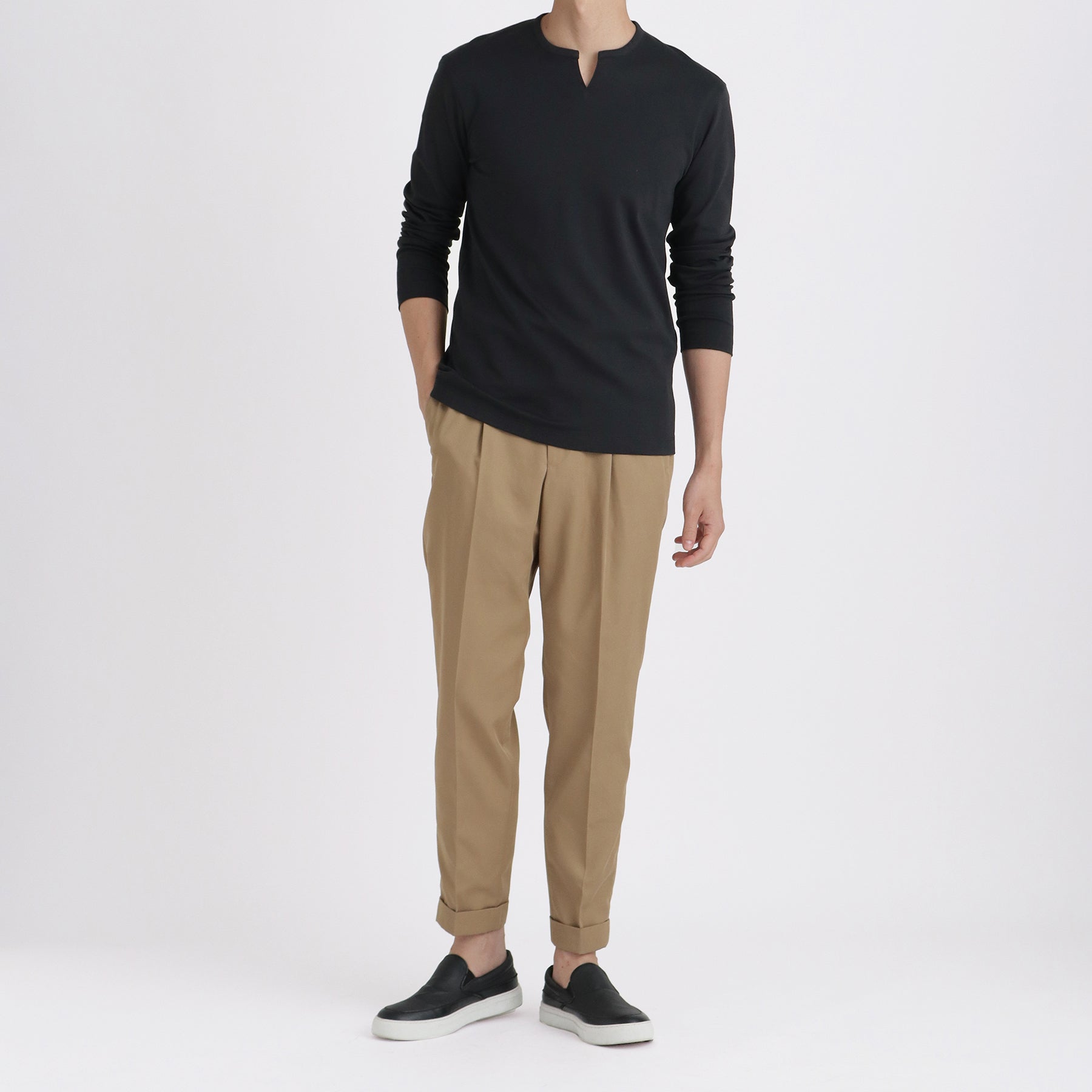 スビンプラチナムスムース テーラードキーネックロングスリーブTシャツ