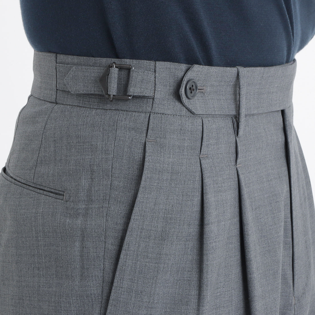 Tropical Two Pleats Short Pants Color: Gray