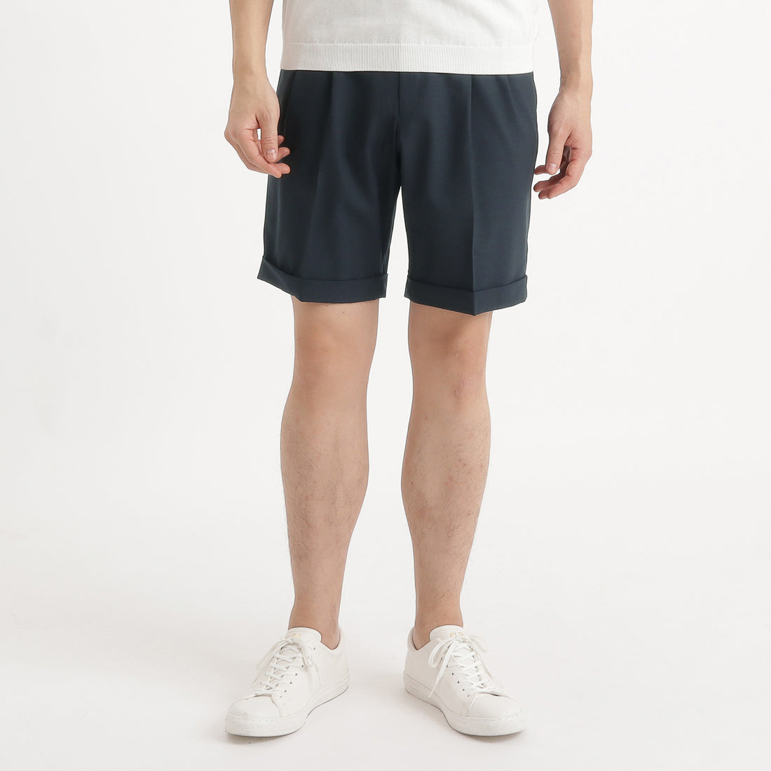 Tropical Two Pleats Short Pants Color: Navy