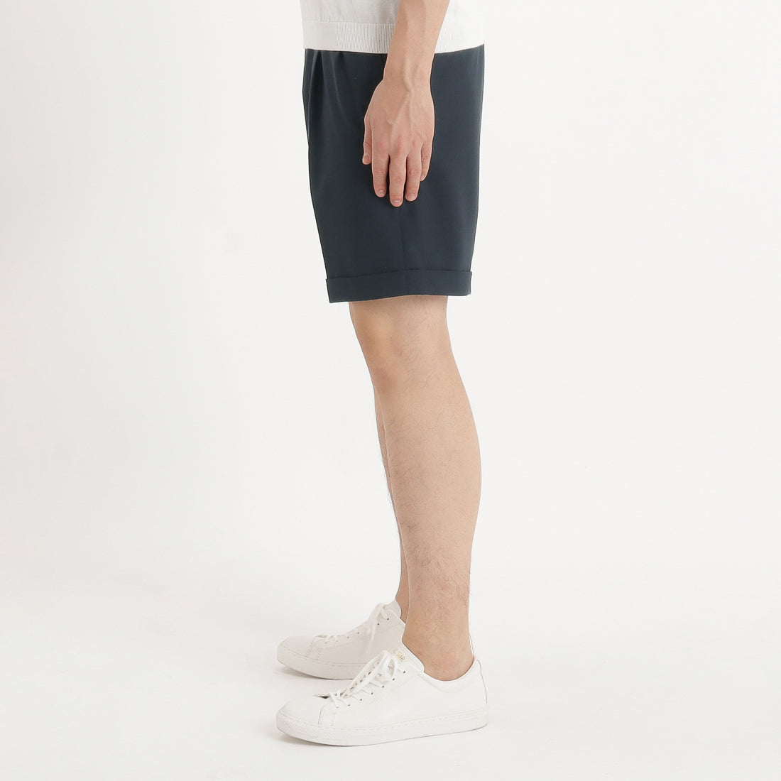 Tropical Two Pleats Short Pants Color: Navy