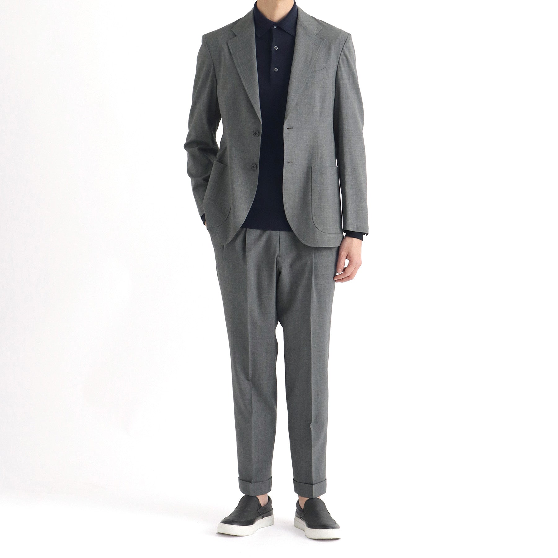 テックウール®トロピカル ツープリーツトラウザー グレー | ＋CLOTHET