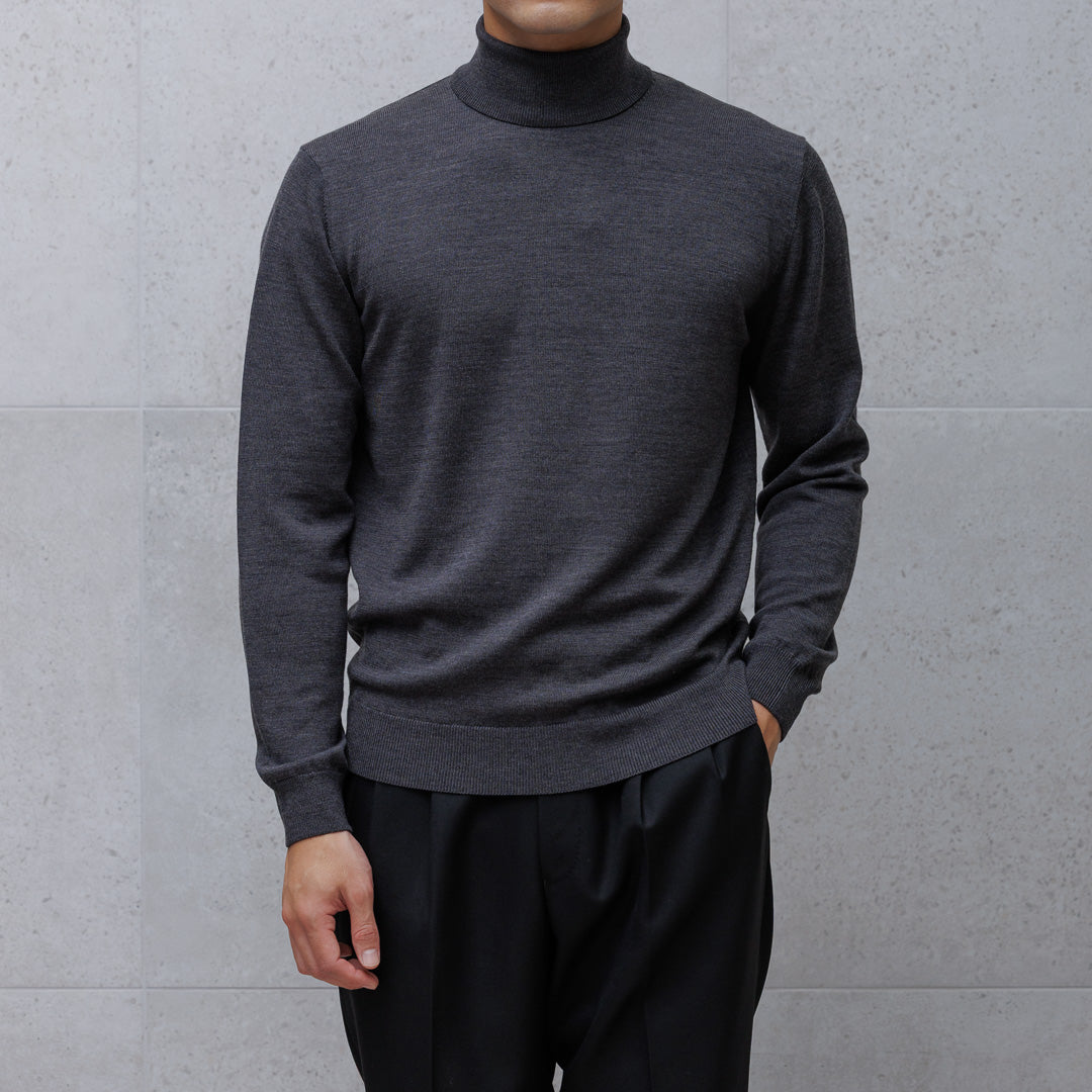 TECHWOOL🄬 Turtle Neck Knit Color: Charcoal