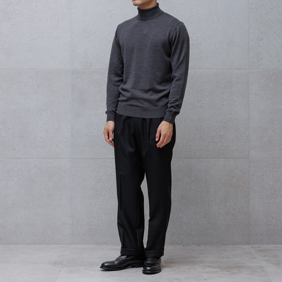 TECHWOOL🄬 Turtle Neck Knit Color: Charcoal