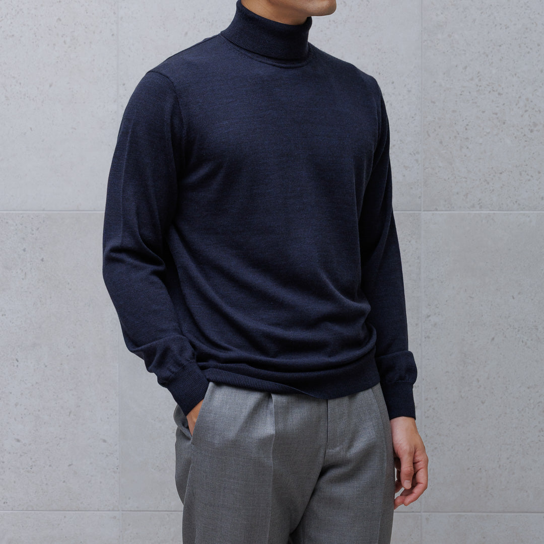 TECHWOOL🄬 Turtle Neck Knit Color: Navy