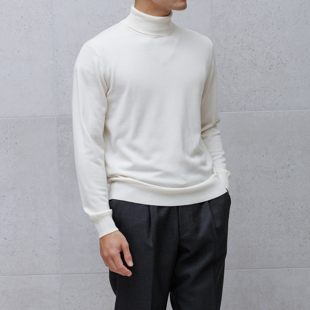 TECHWOOL🄬 Turtle Neck Knit Color: Off White