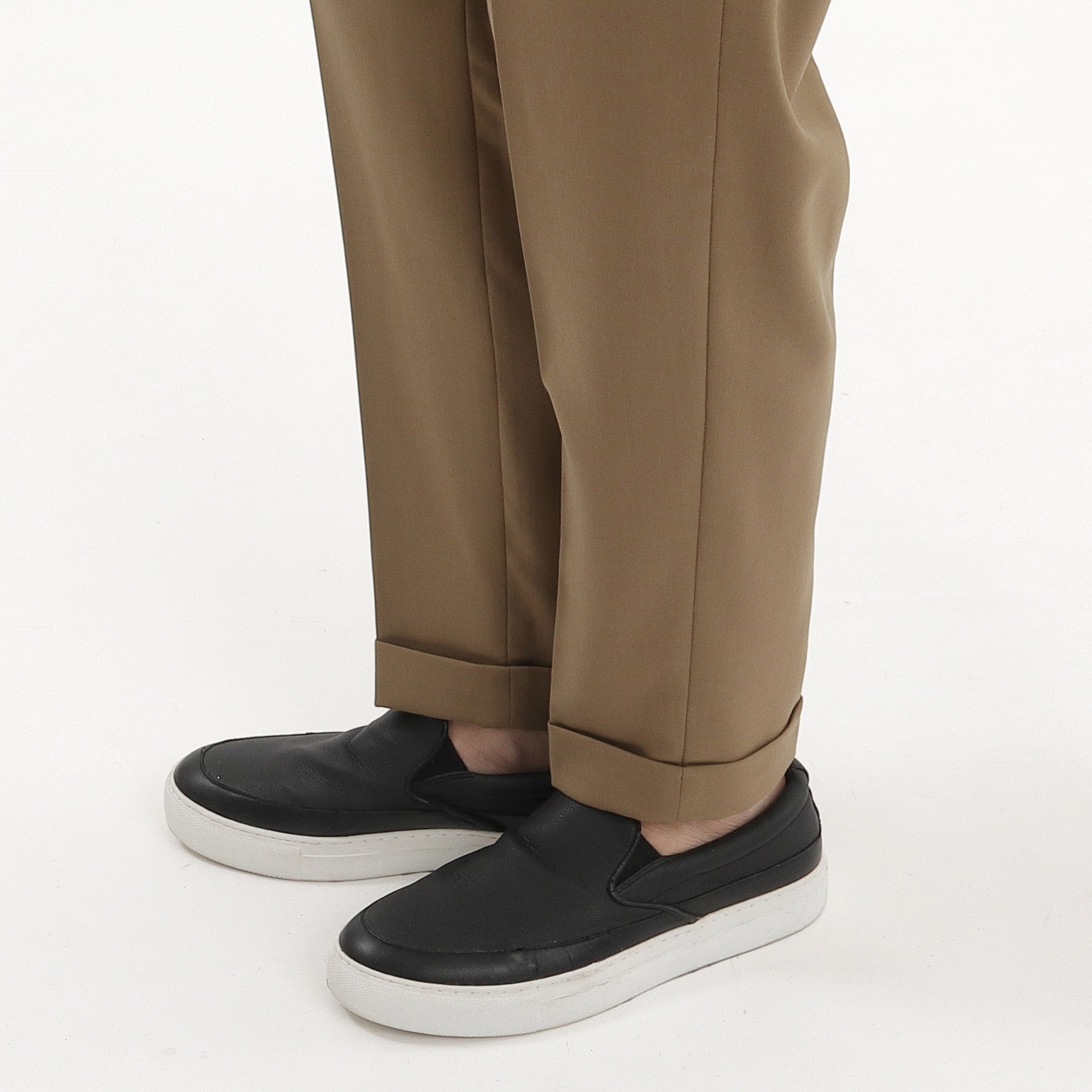 Twill Easy Trousers Color: Camel