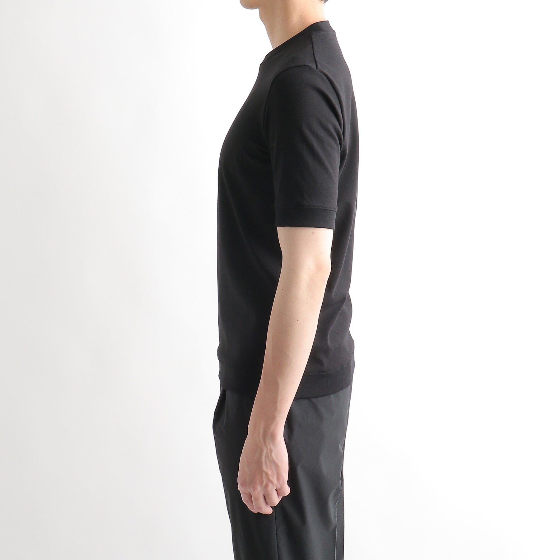 Tailored Ribbed Hem T-shirt Color: Black