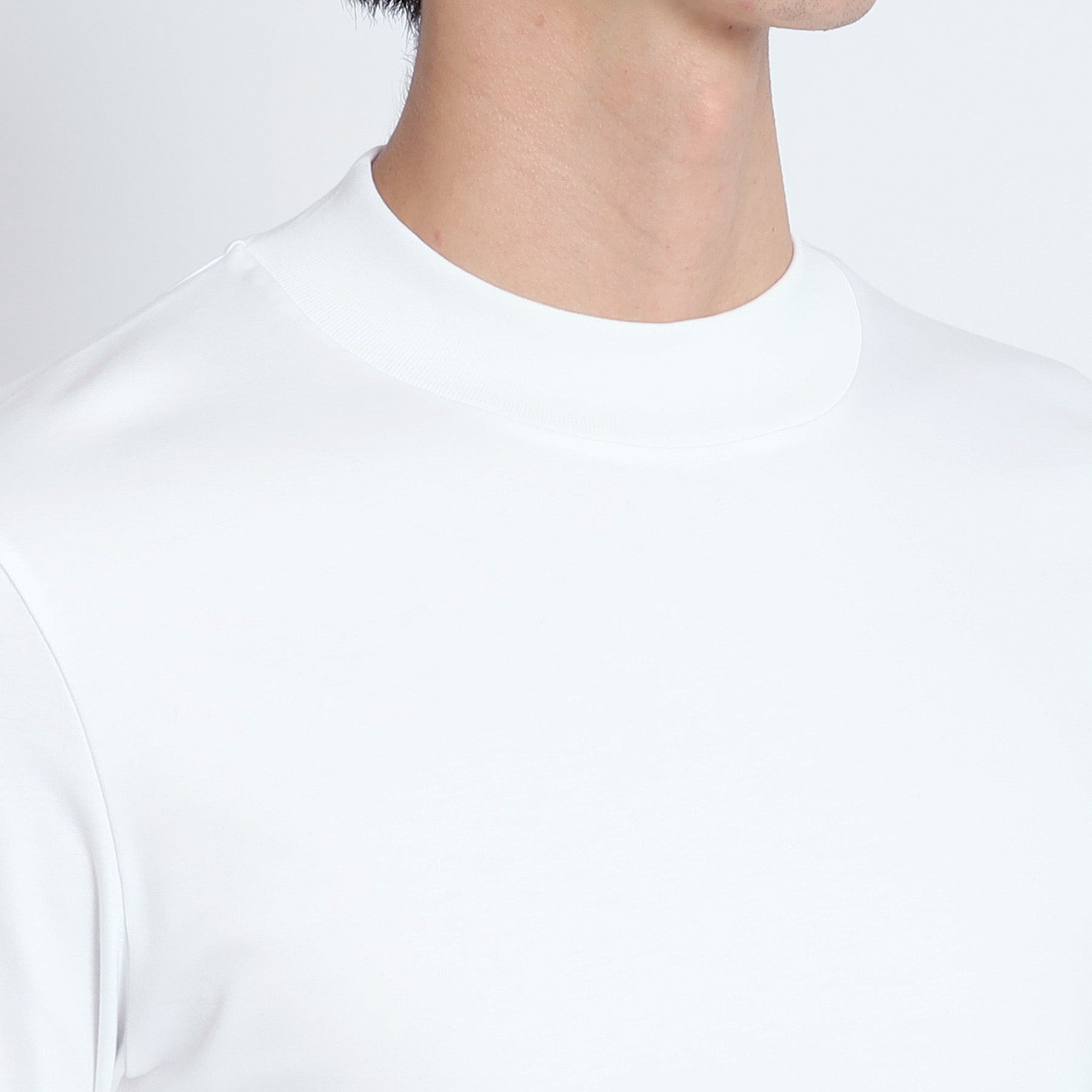 Tailored Mock Neck Long Sleeve T-shirt Color: White