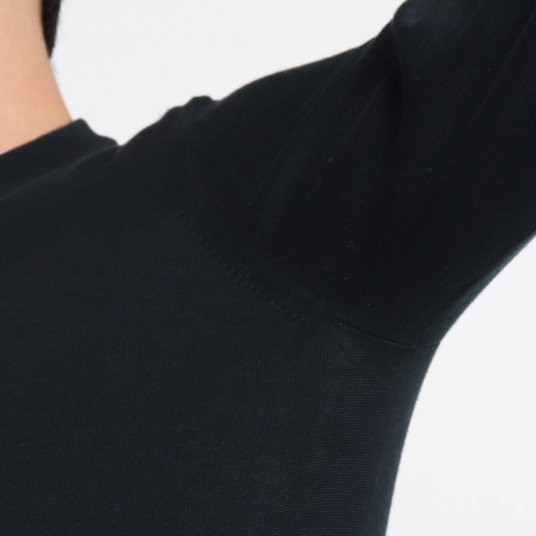 Crew Neck Knit Color: Navy