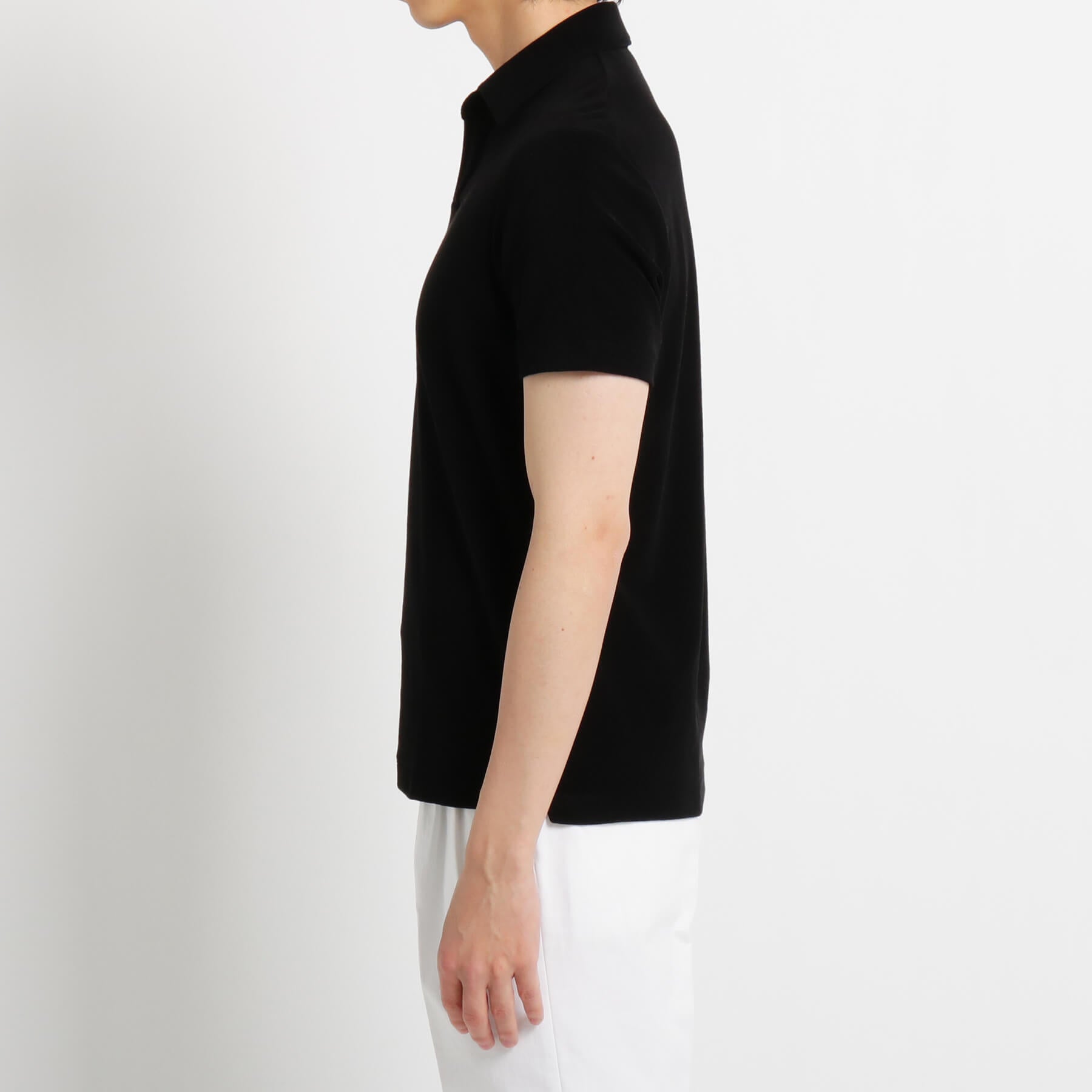 Micro Pile Skipper Shirt Color: Black