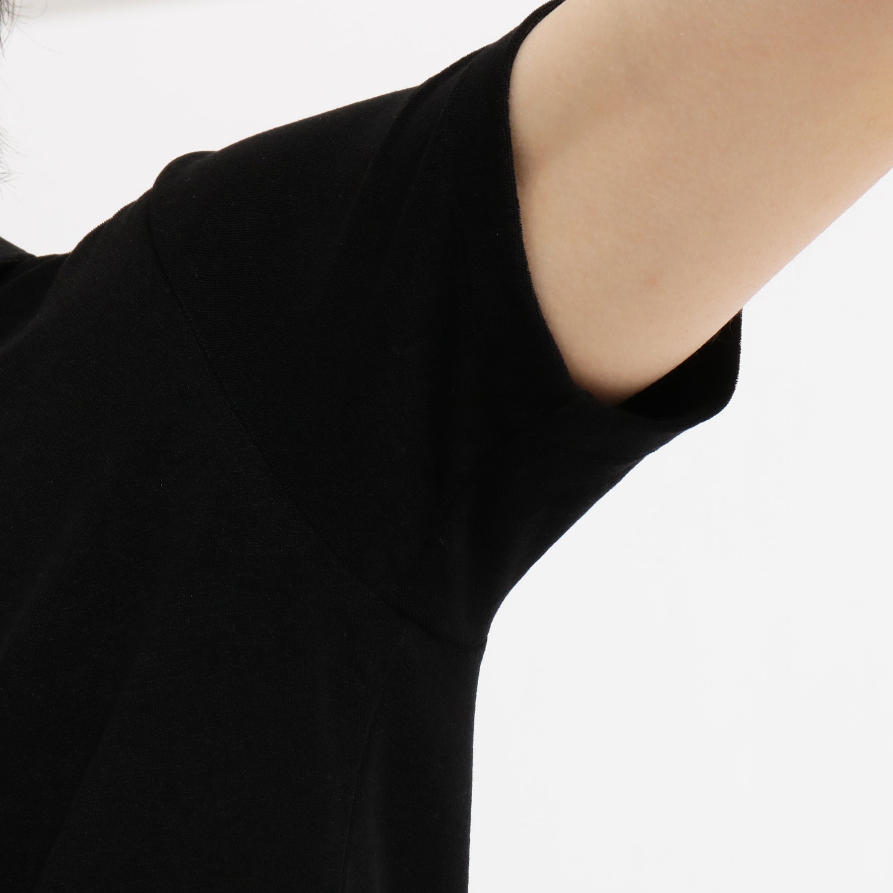 Micro Pile Skipper Shirt Color: Black
