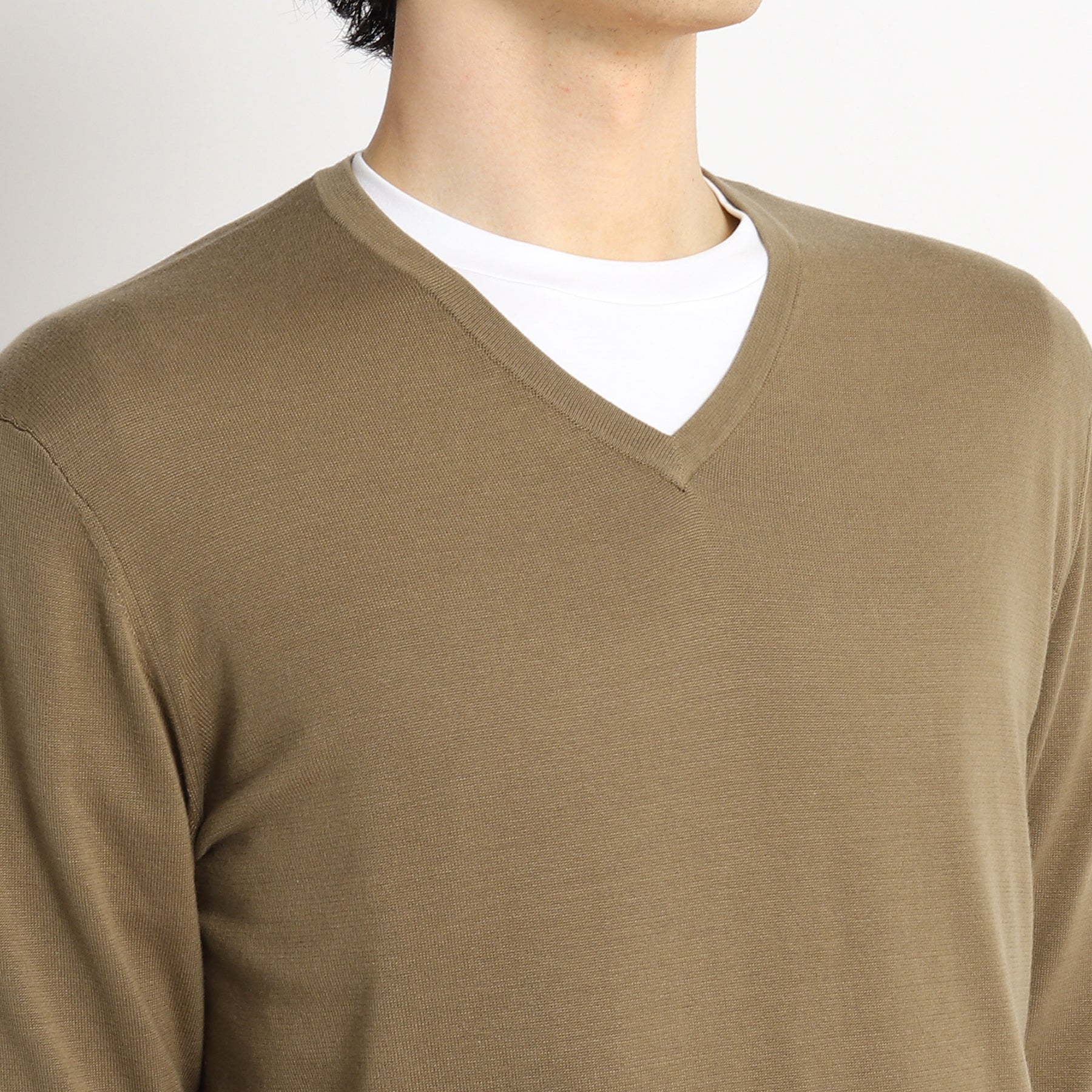Vneck Knit Color: Fawn