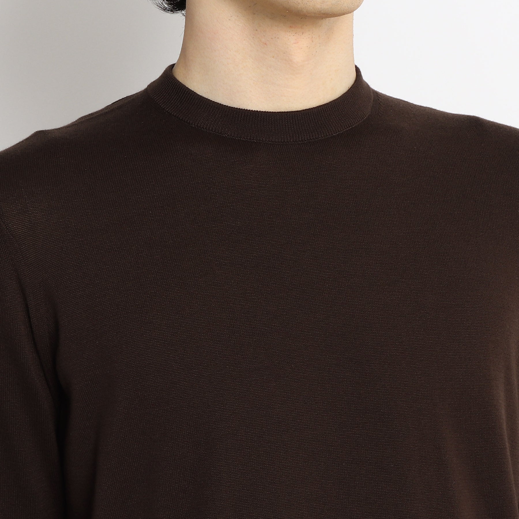 Crew Neck Knit Color: Oak
