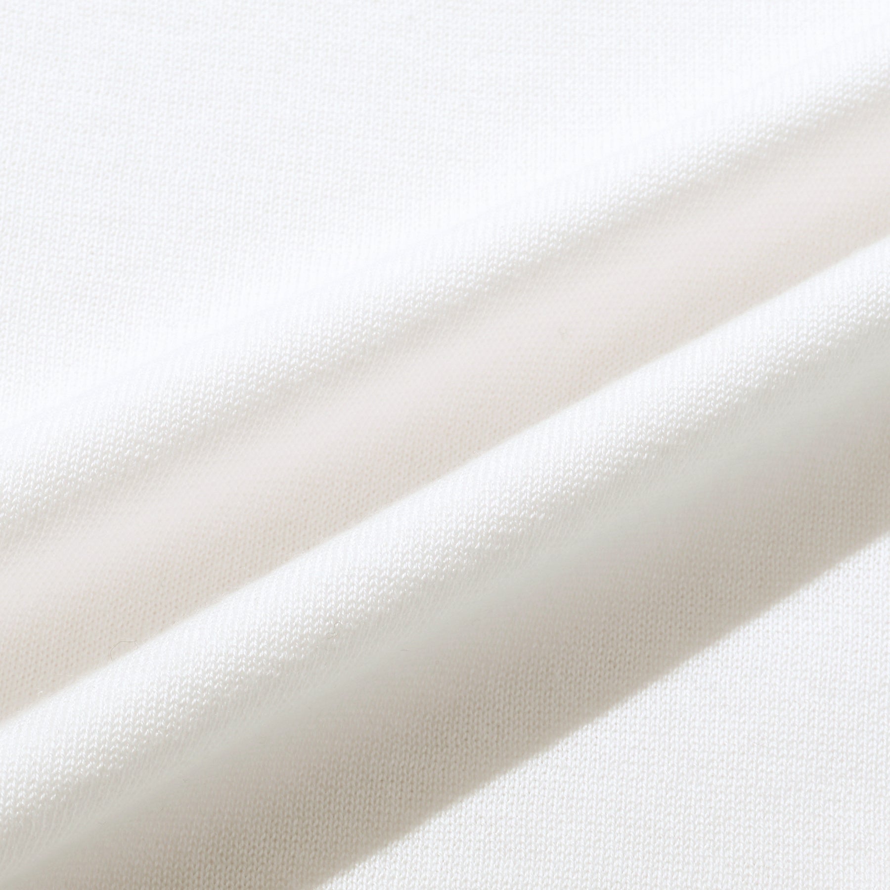 Crew Neck Knit Color: White