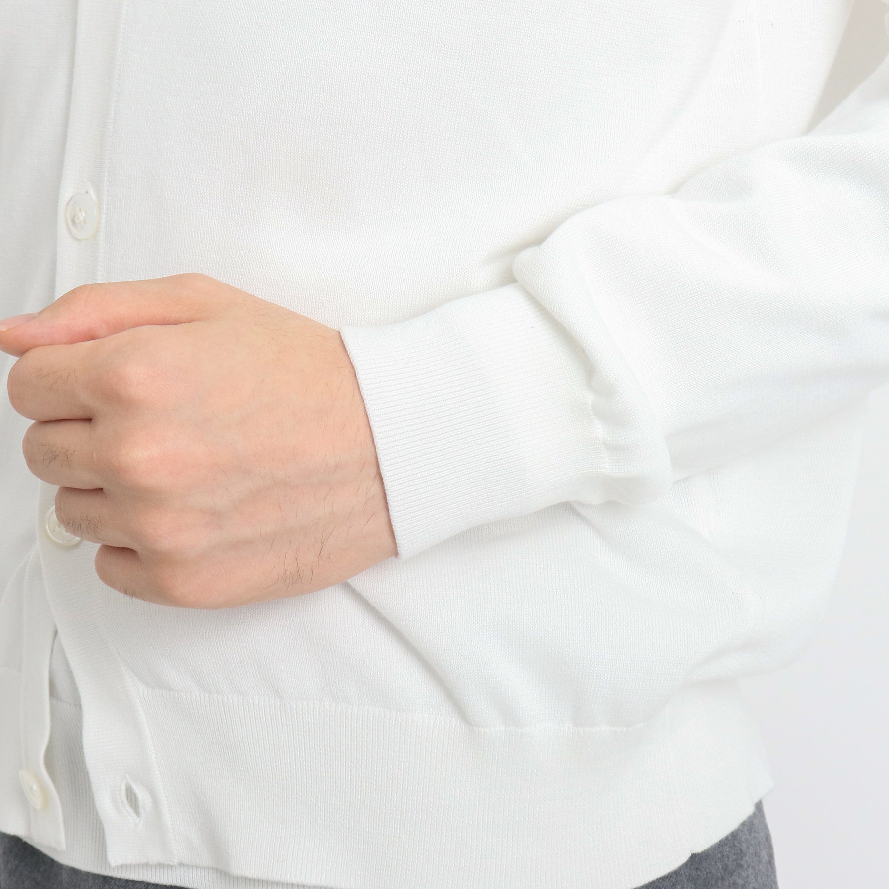 ウナ様 カーディガン 白 レディスカーディガン(長袖)[住商モンブラン製品] 76-031～039｜THS